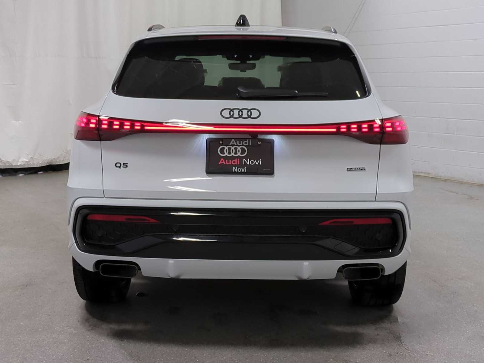 Thumbnail: 2026 Audi Q5 - 7