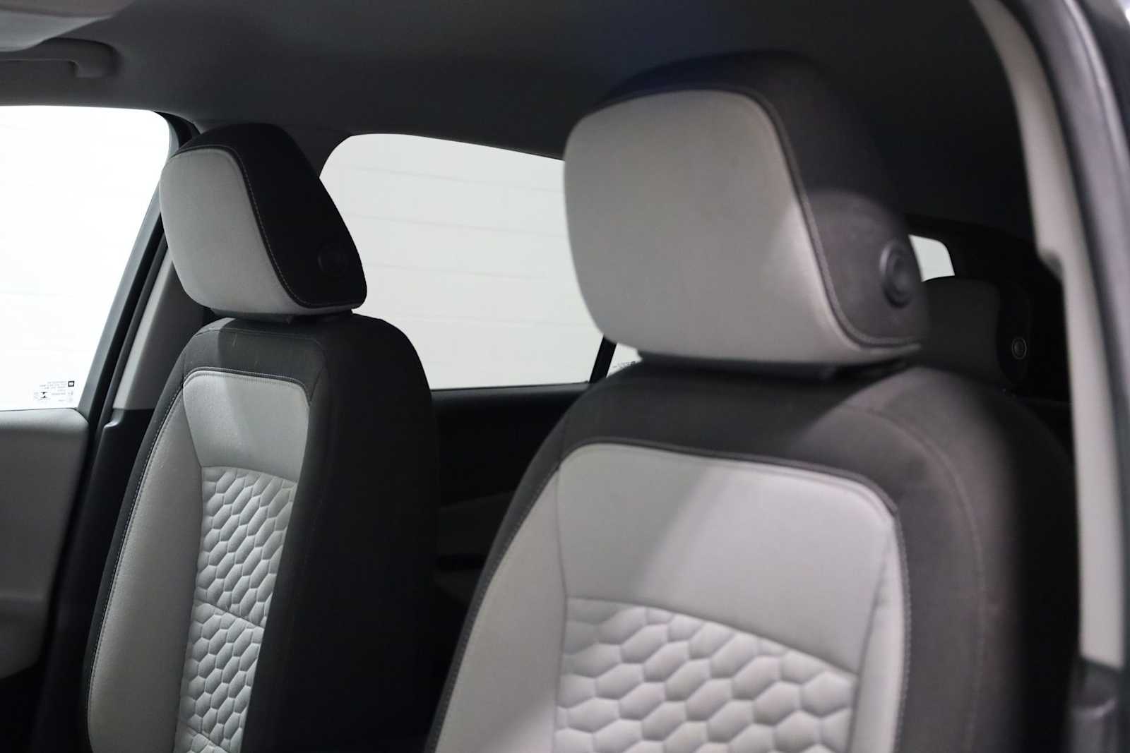 Thumbnail: 2020 Chevrolet Equinox - 17