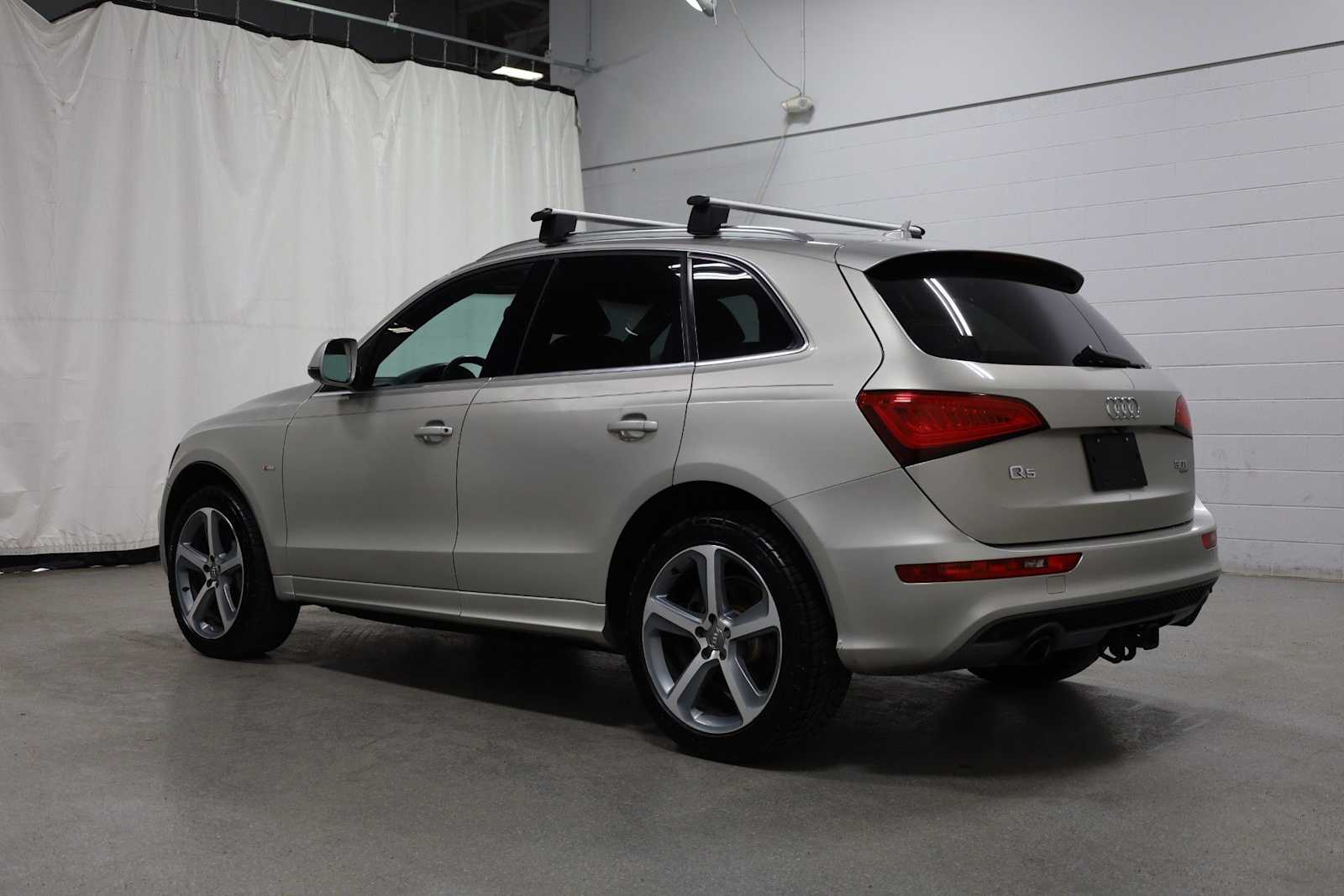 Thumbnail: 2014 Audi Q5 - 3