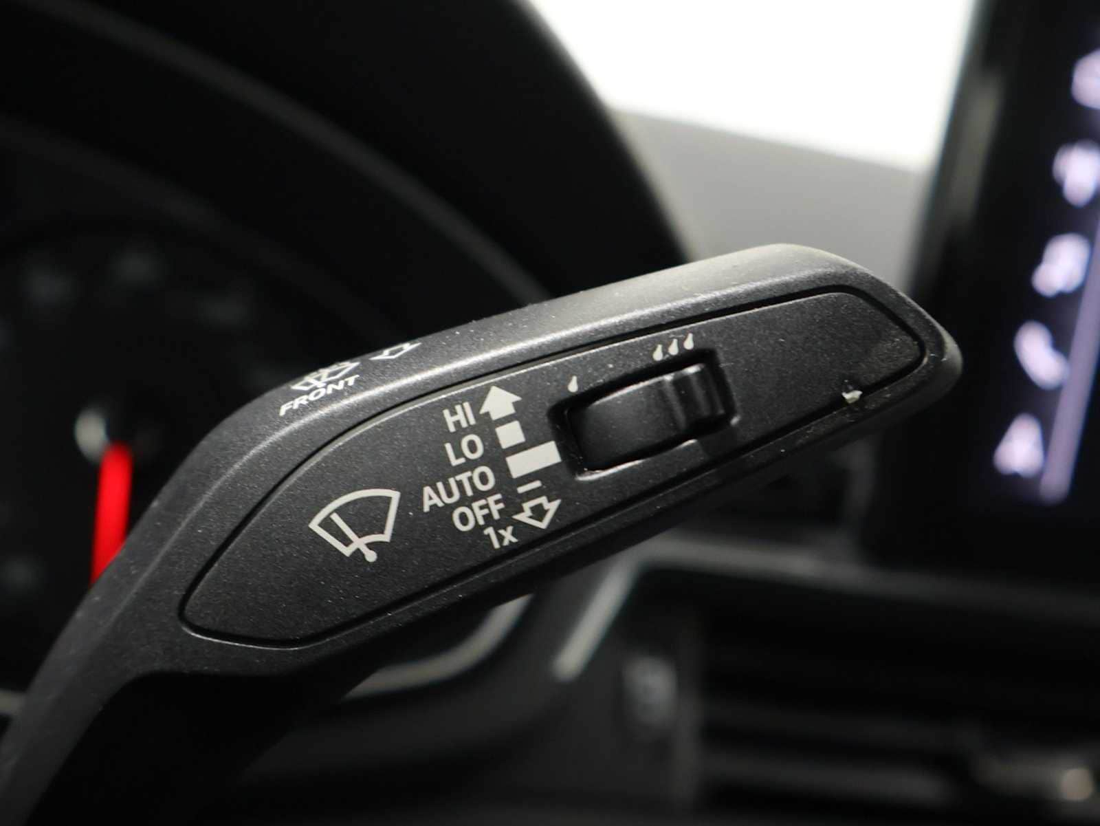 Thumbnail: 2023 Audi A4 - 27