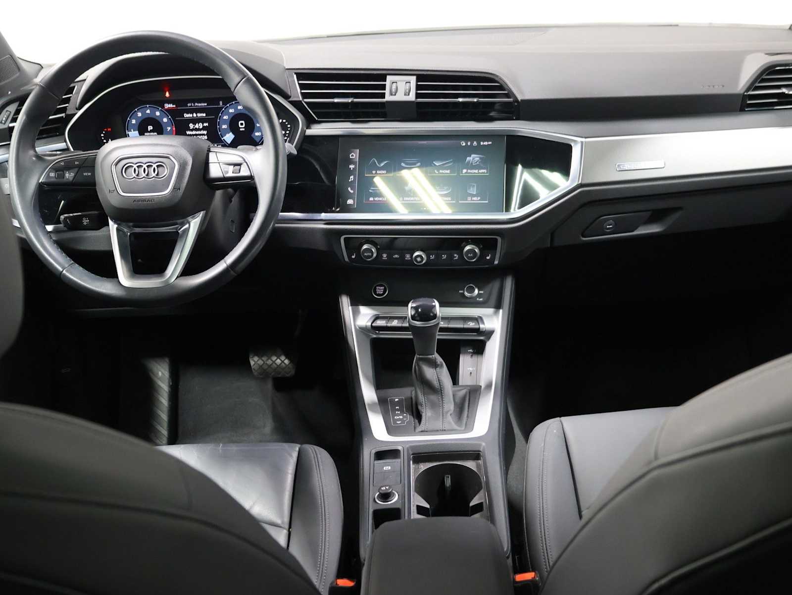 Thumbnail: 2023 Audi Q3 - 23