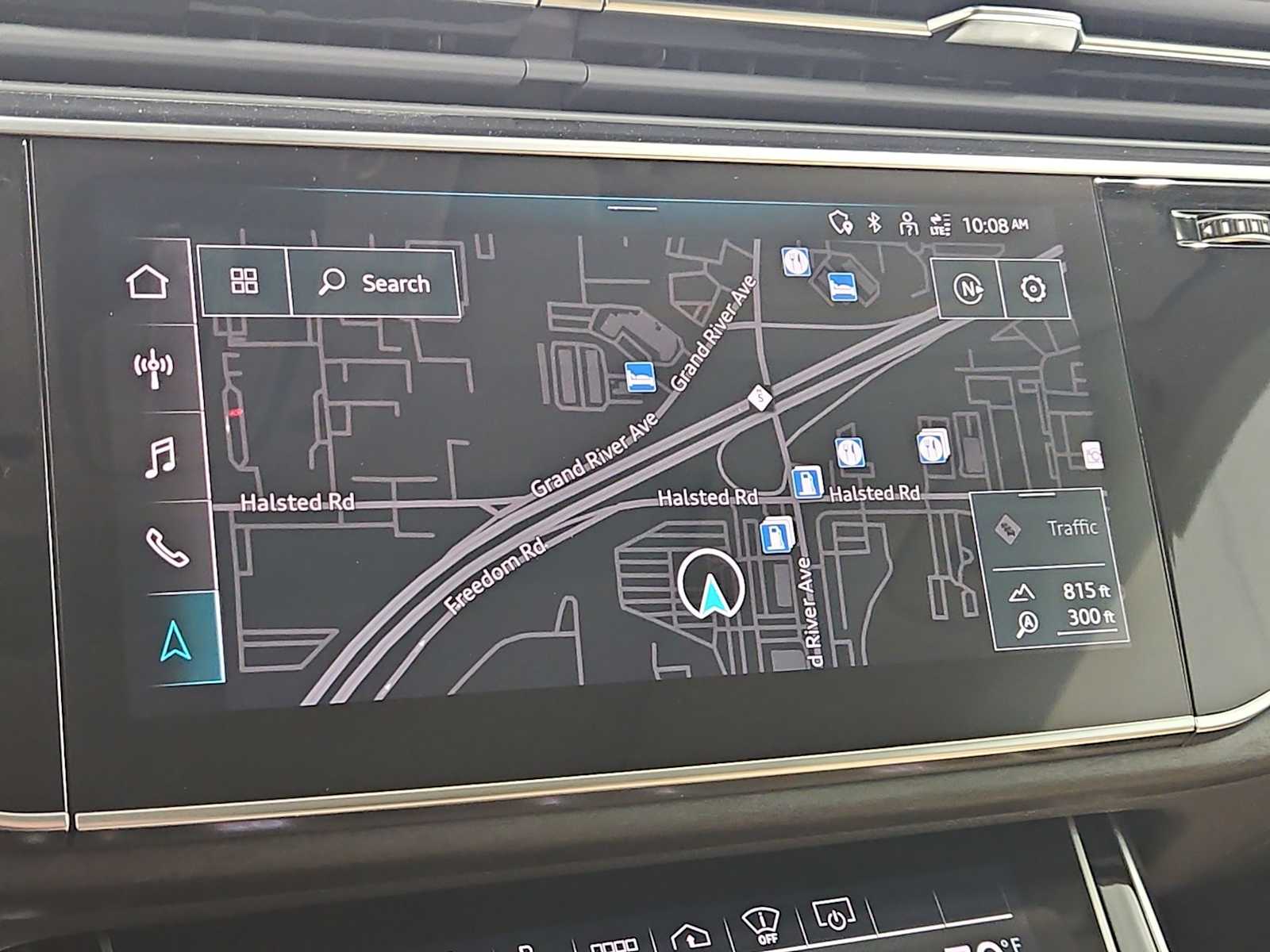 Thumbnail: 2023 Audi Q8 - 31