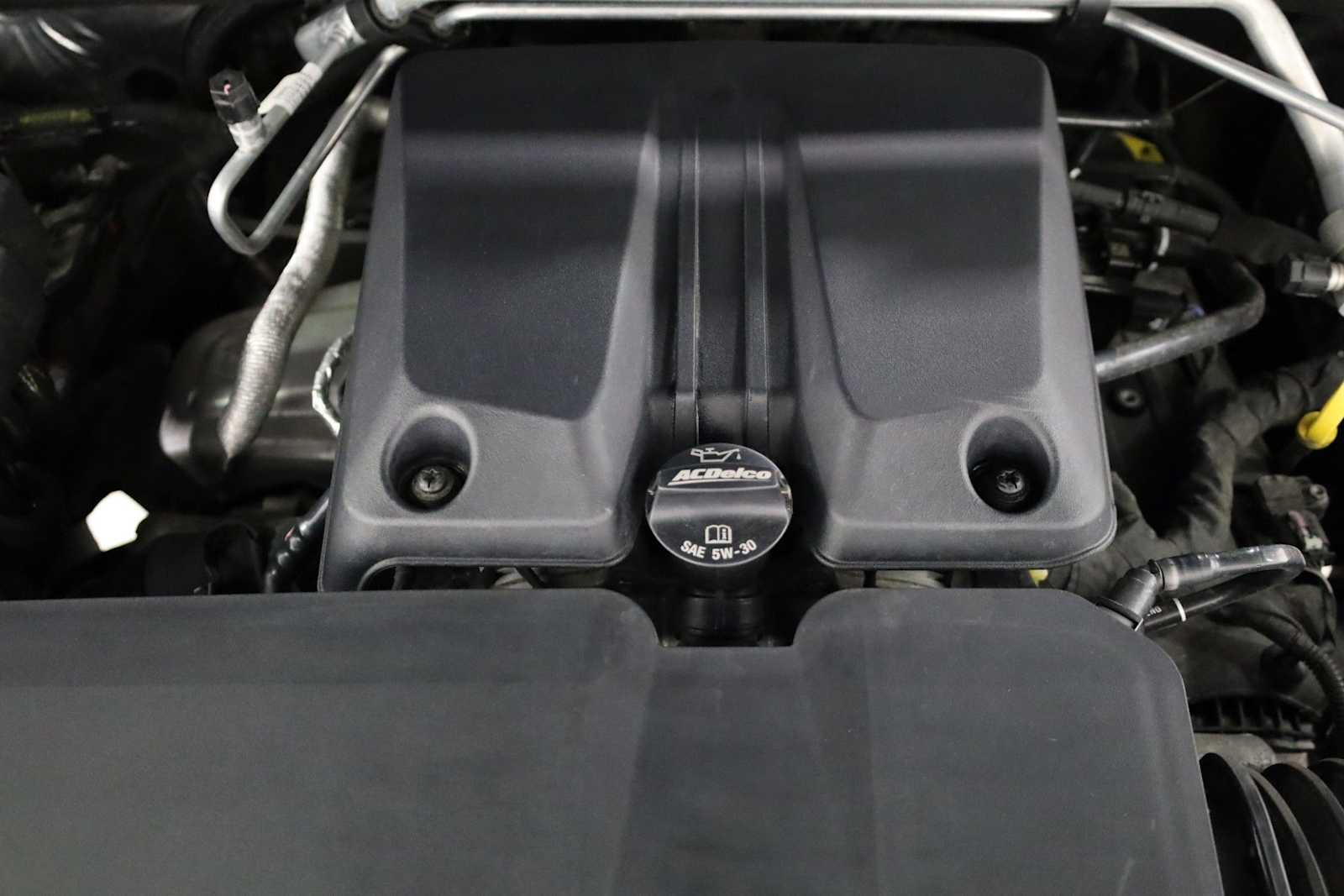 Thumbnail: 2023 Chevrolet Colorado - 38