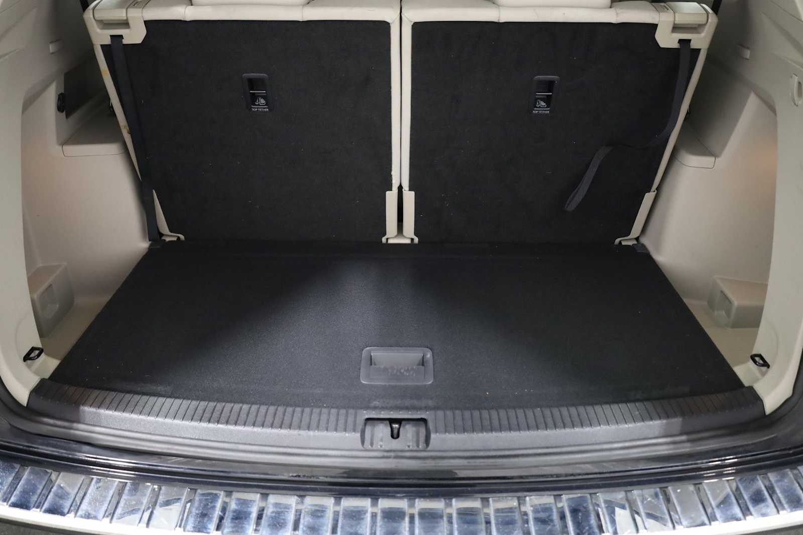 Thumbnail: 2019 Volkswagen Atlas - 36