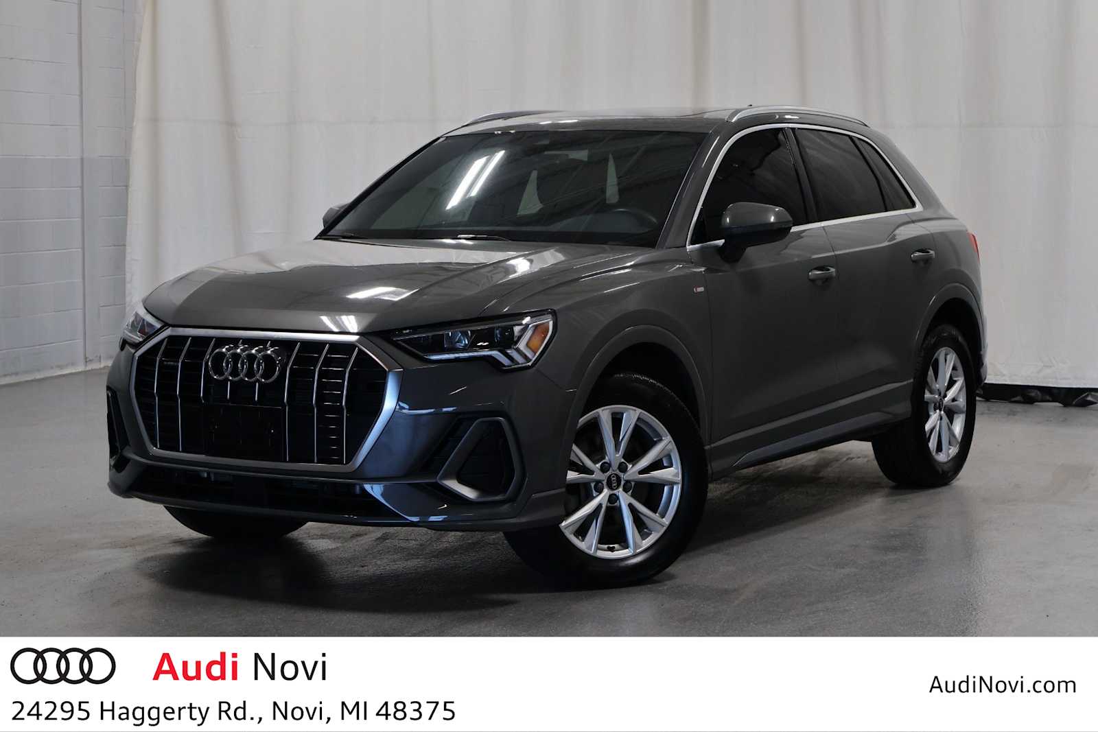 Thumbnail: 2023 Audi Q3 - 1