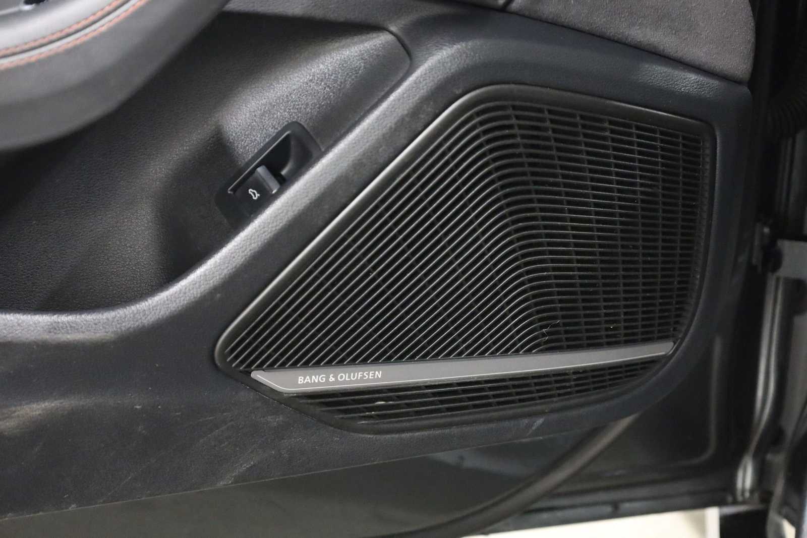 Thumbnail: 2023 Audi S5 - 17