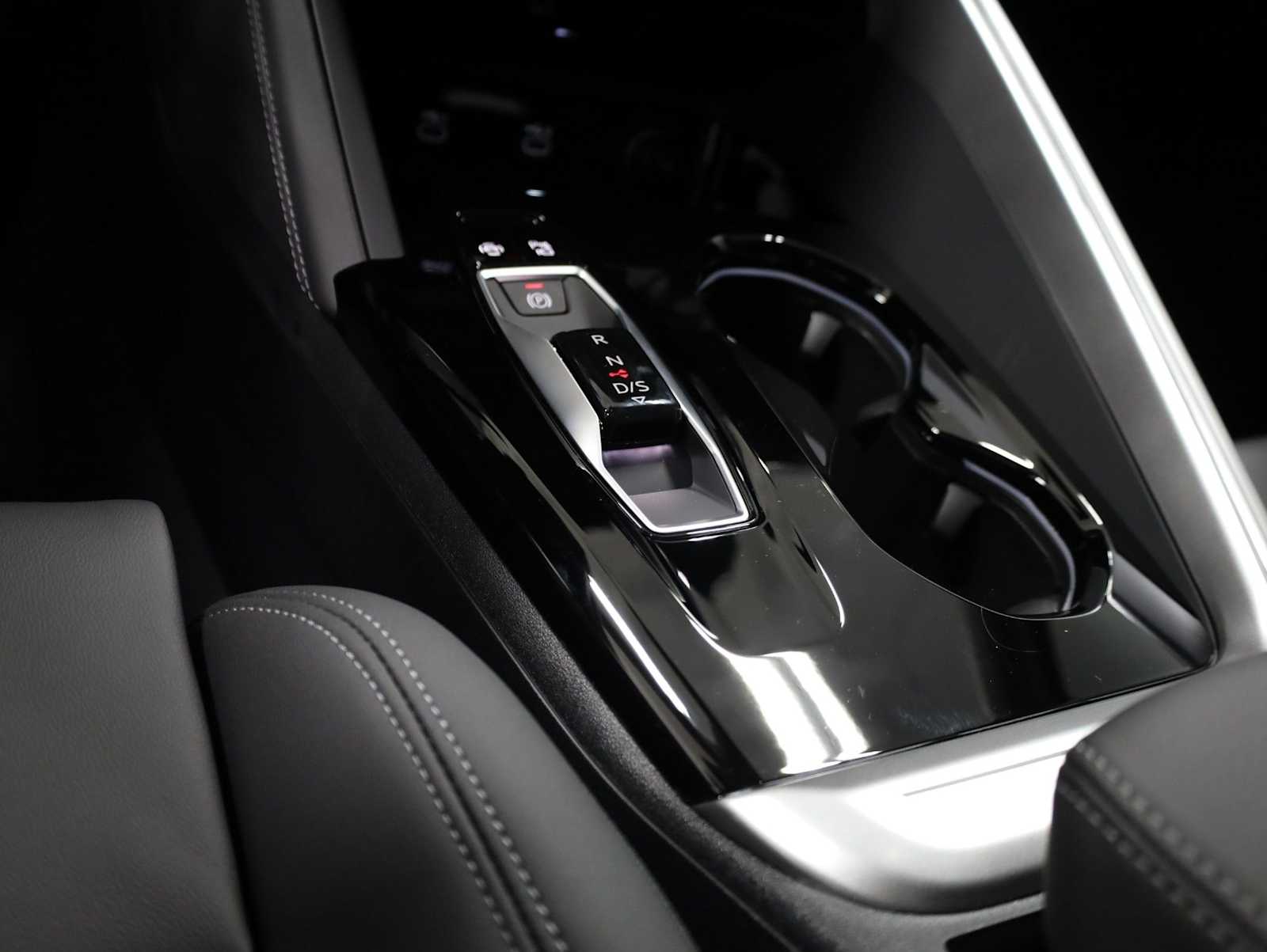 Thumbnail: 2026 Audi Q5 - 25