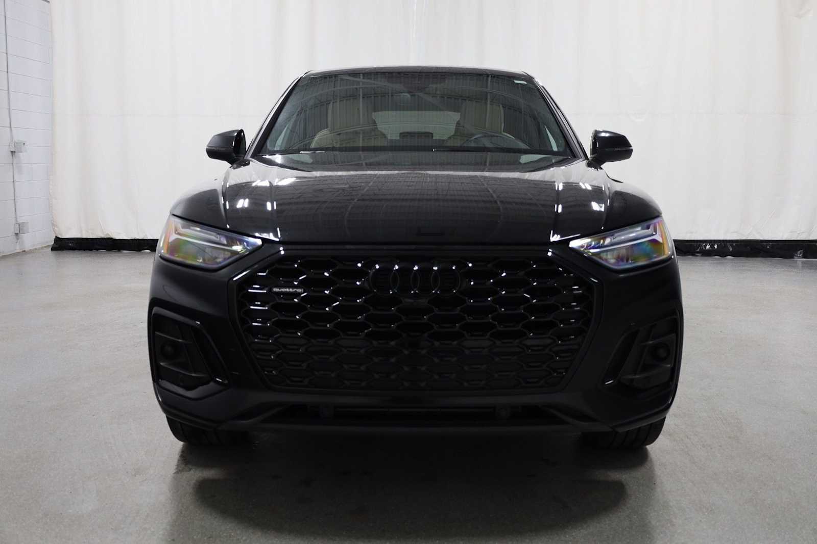 Thumbnail: 2023 Audi Q5 - 14