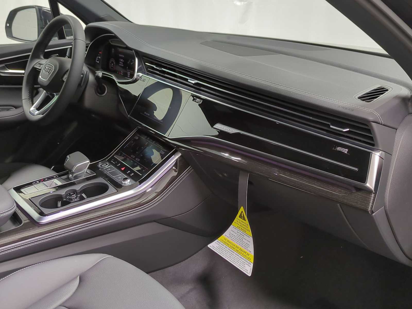 Thumbnail: 2026 Audi Q7 - 6