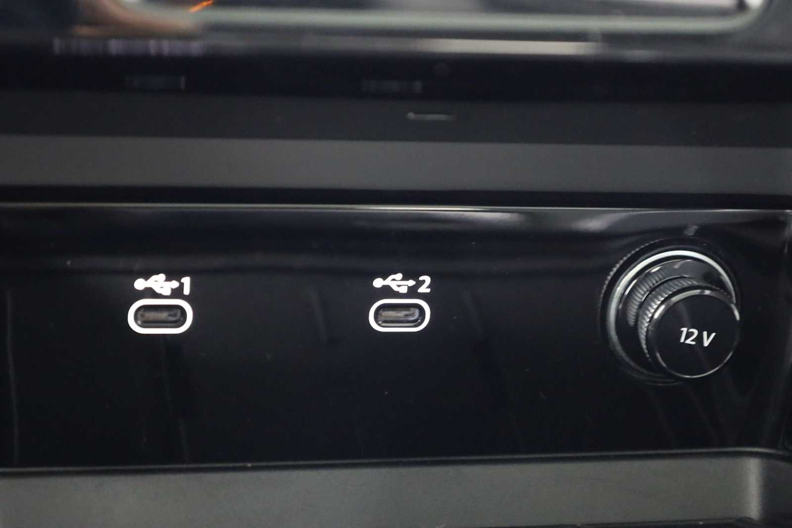 Thumbnail: 2025 Audi Q5 - 33