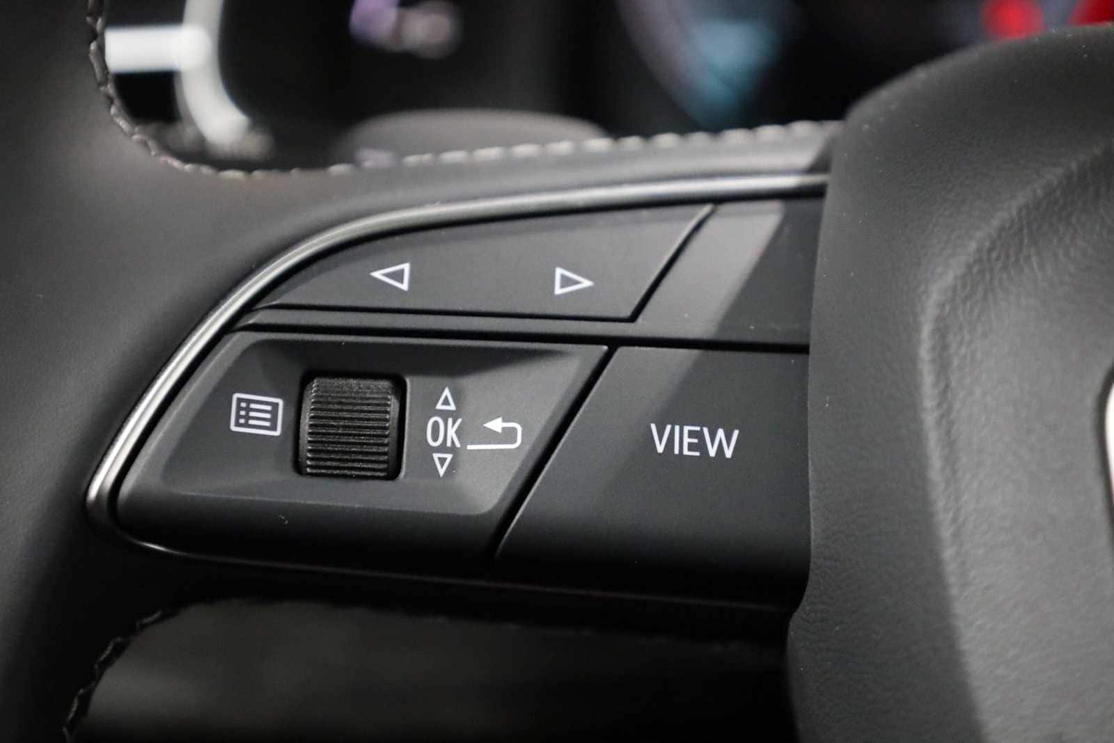 Thumbnail: 2026 Audi Q7 - 25