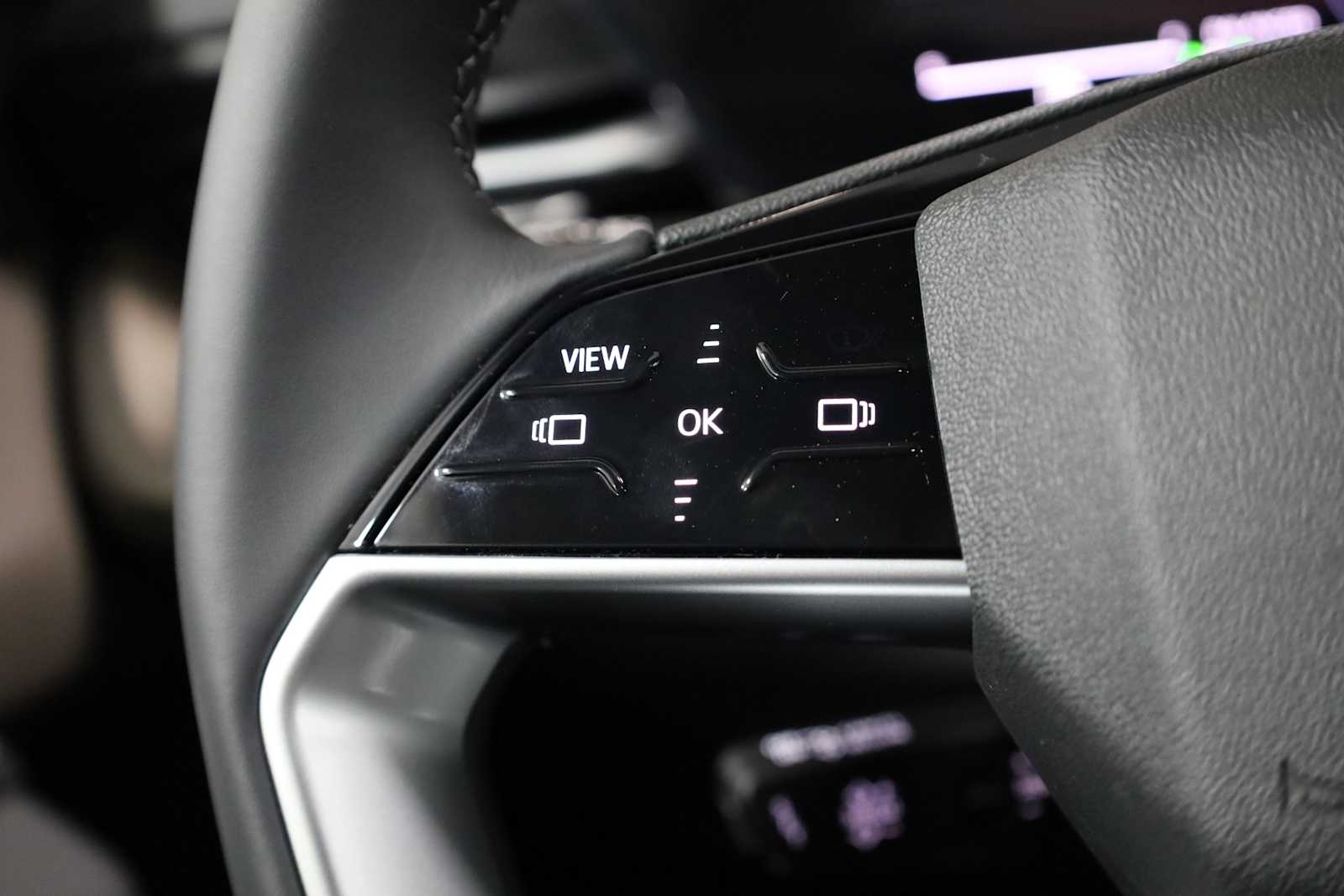 Thumbnail: 2025 Audi Q5 - 22