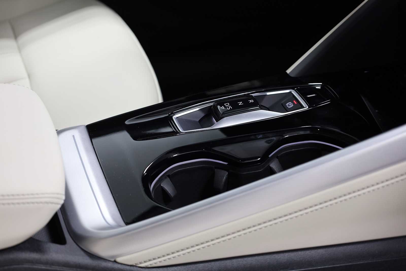 Thumbnail: 2025 Audi Q5 - 20