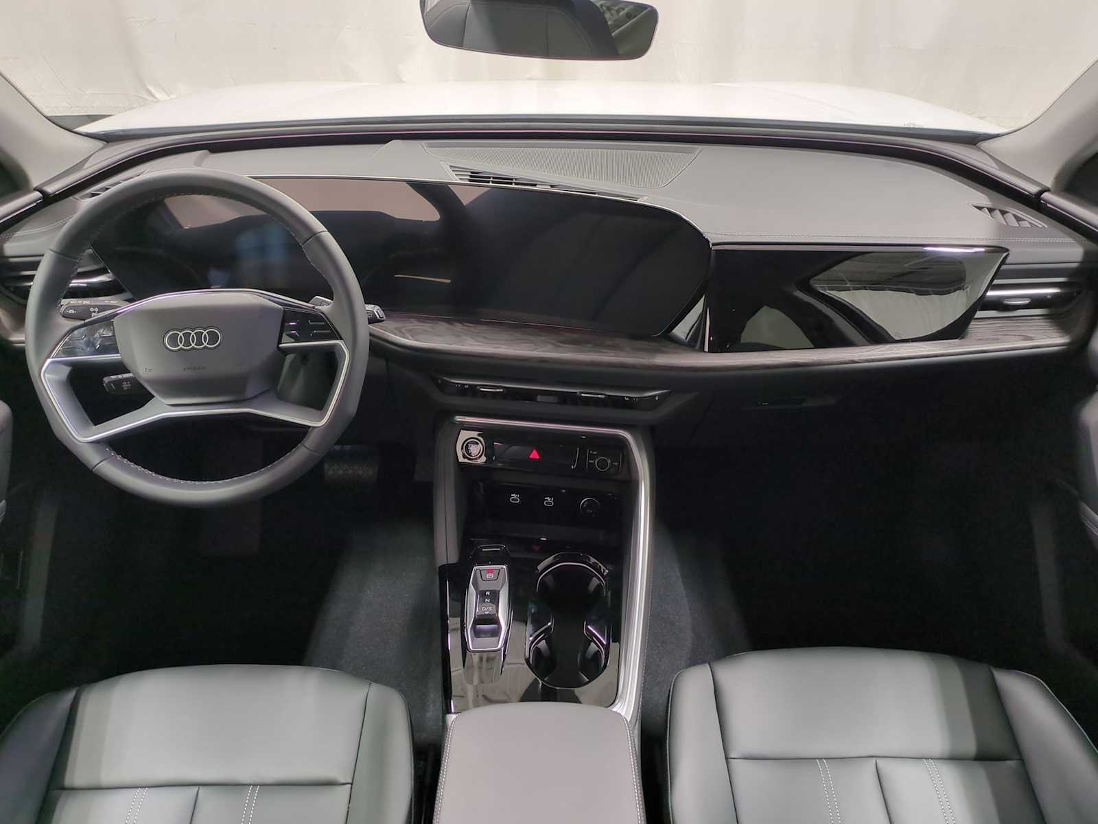 Thumbnail: 2025 Audi Q5 - 8