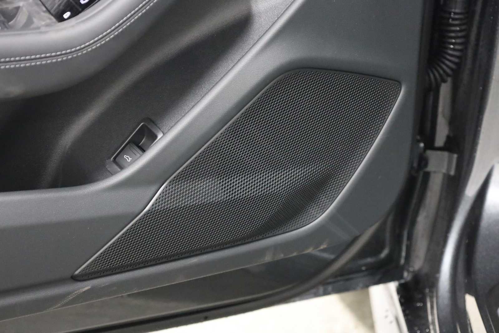 Thumbnail: 2026 Audi A6 - 17