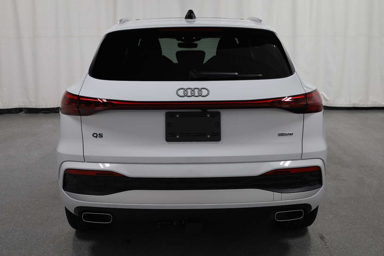 Thumbnail: 2025 Audi Q5 - 7