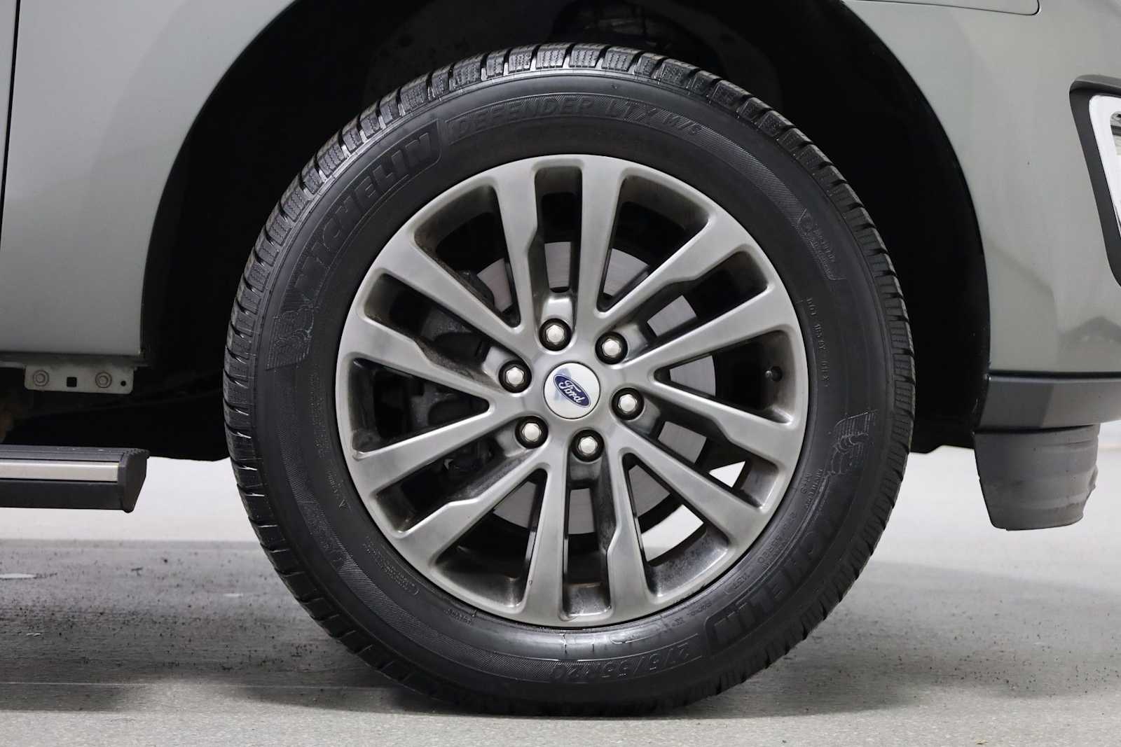 Thumbnail: 2019 Ford Expedition - 12