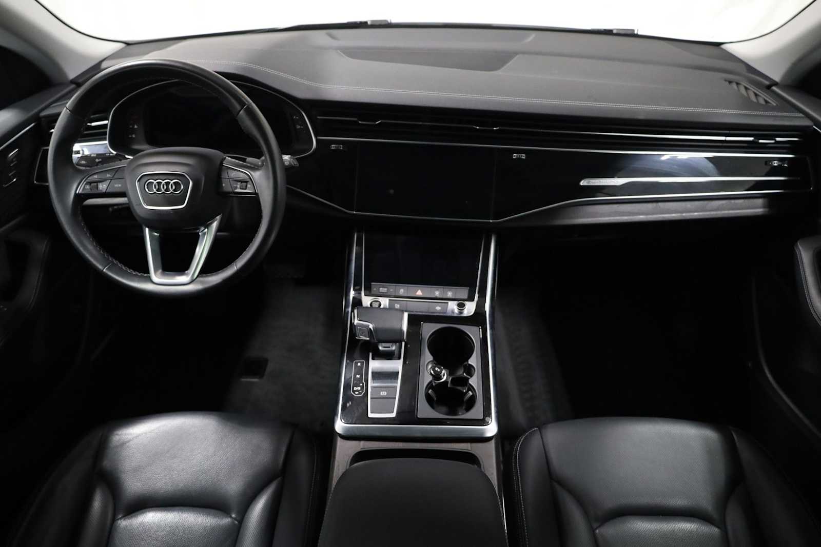 Thumbnail: 2023 Audi Q8 - 23