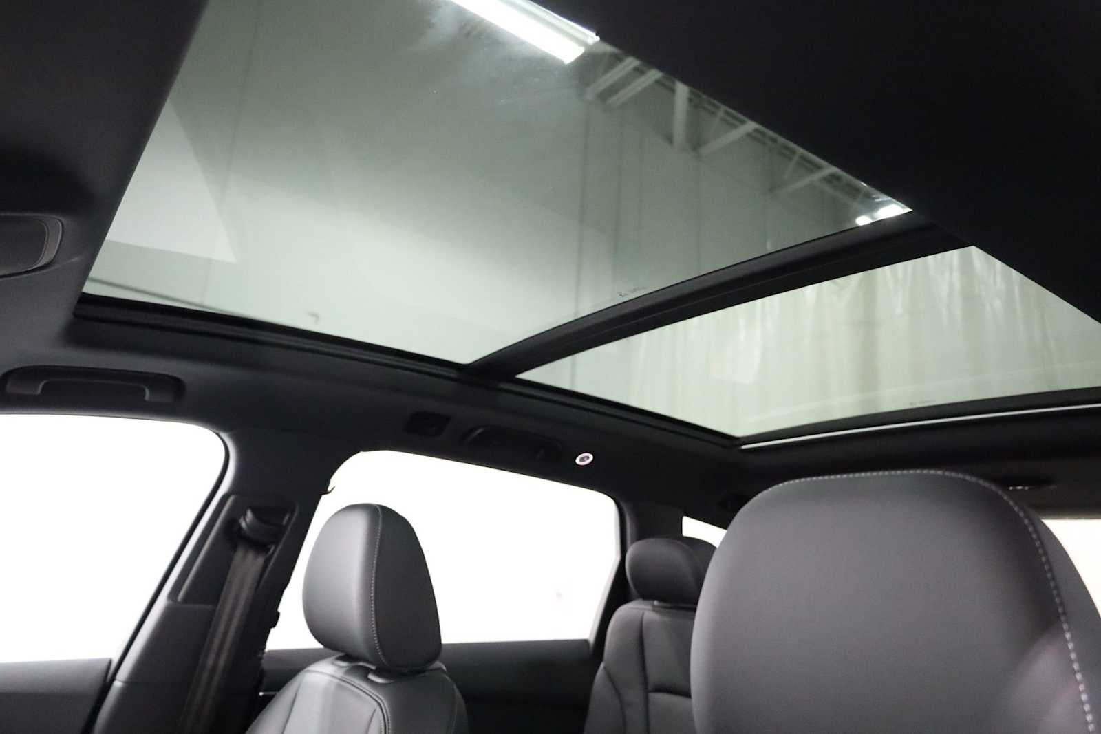 Thumbnail: 2026 Audi Q7 - 19