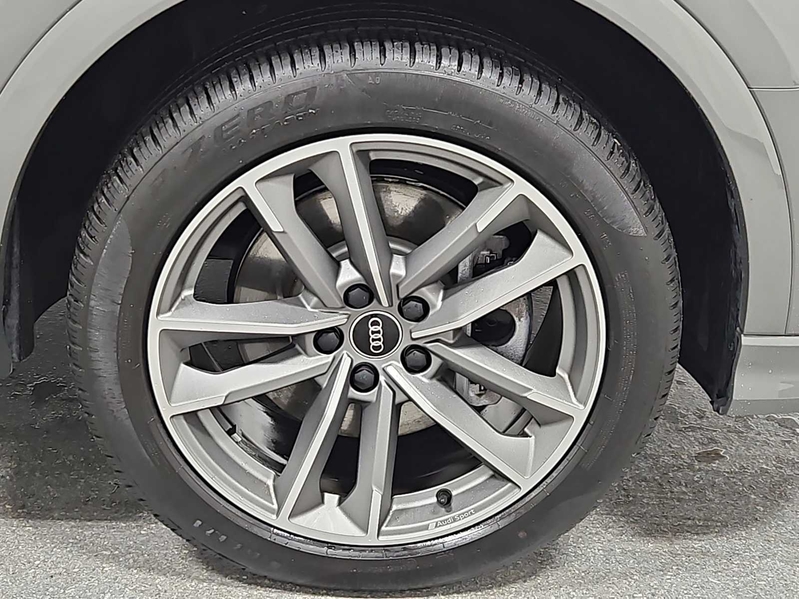 Thumbnail: 2023 Audi Q3 - 12