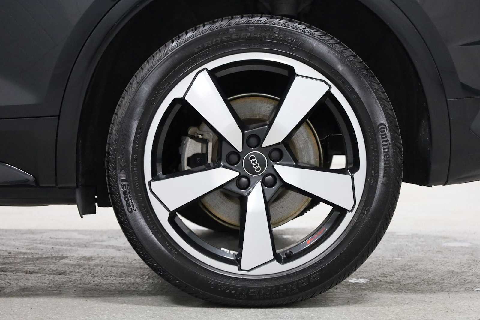 Thumbnail: 2023 Audi Q5 - 37