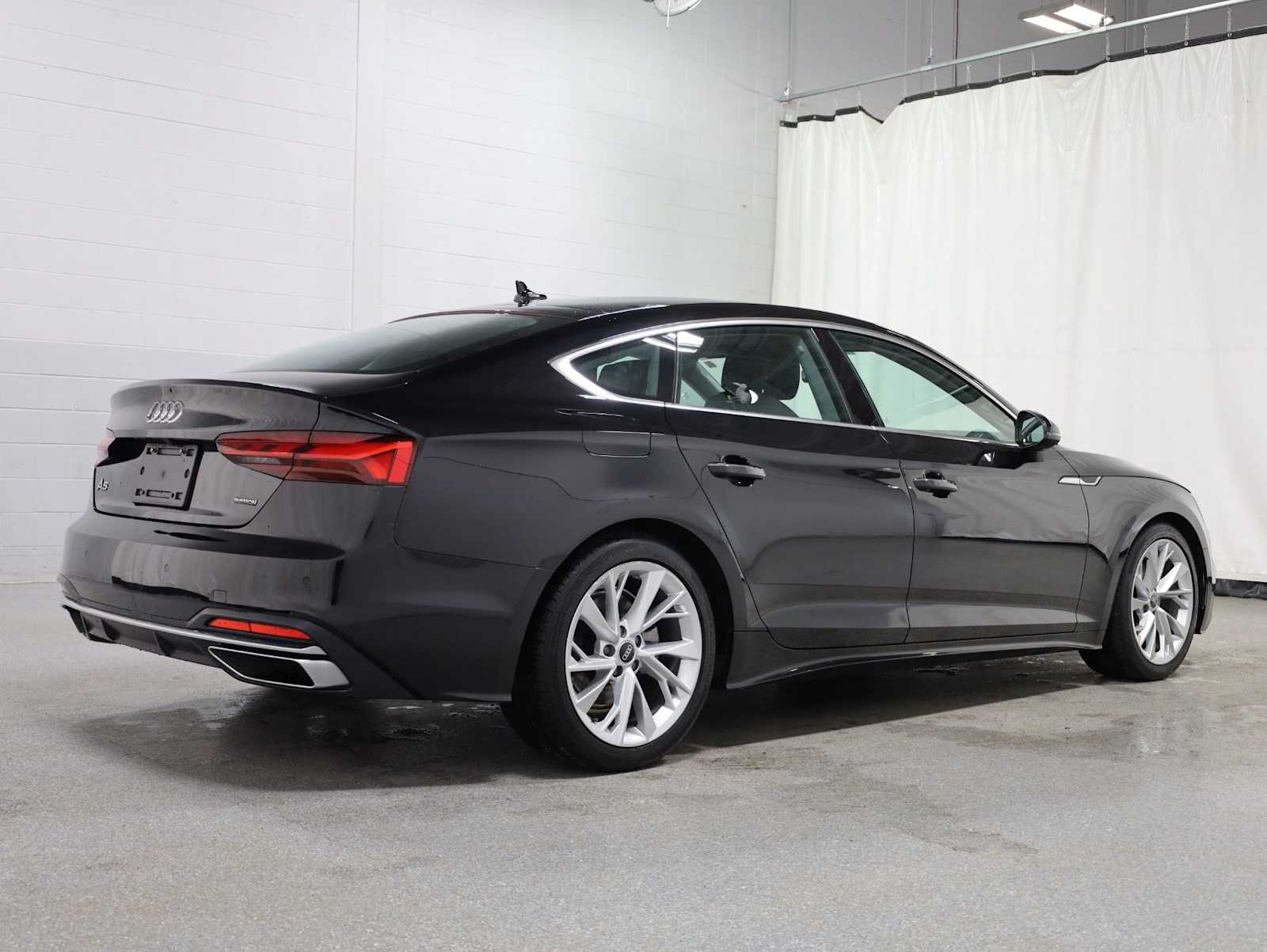 Thumbnail: 2023 Audi A5 - 10