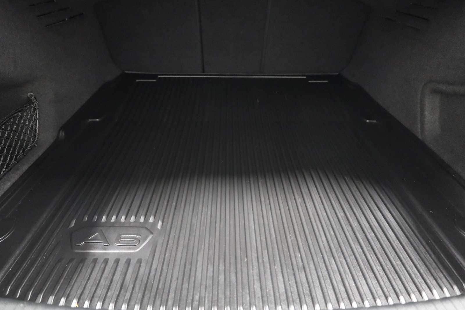 Thumbnail: 2025 Audi A6 - 39