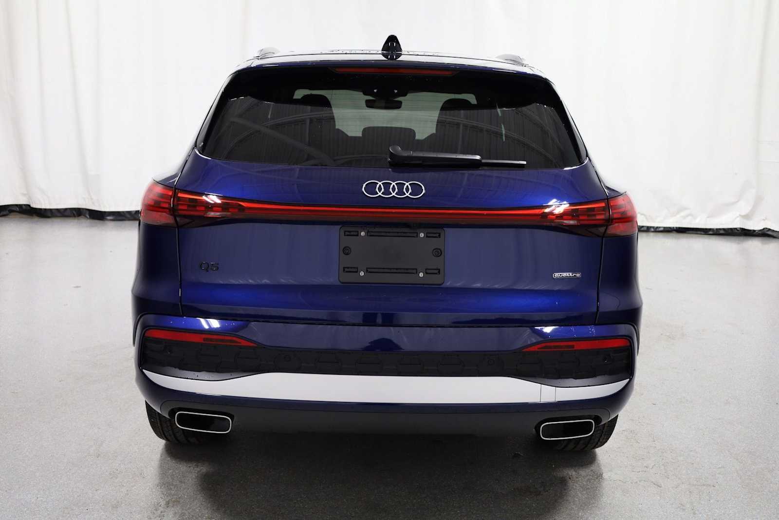 Thumbnail: 2025 Audi Q5 - 7