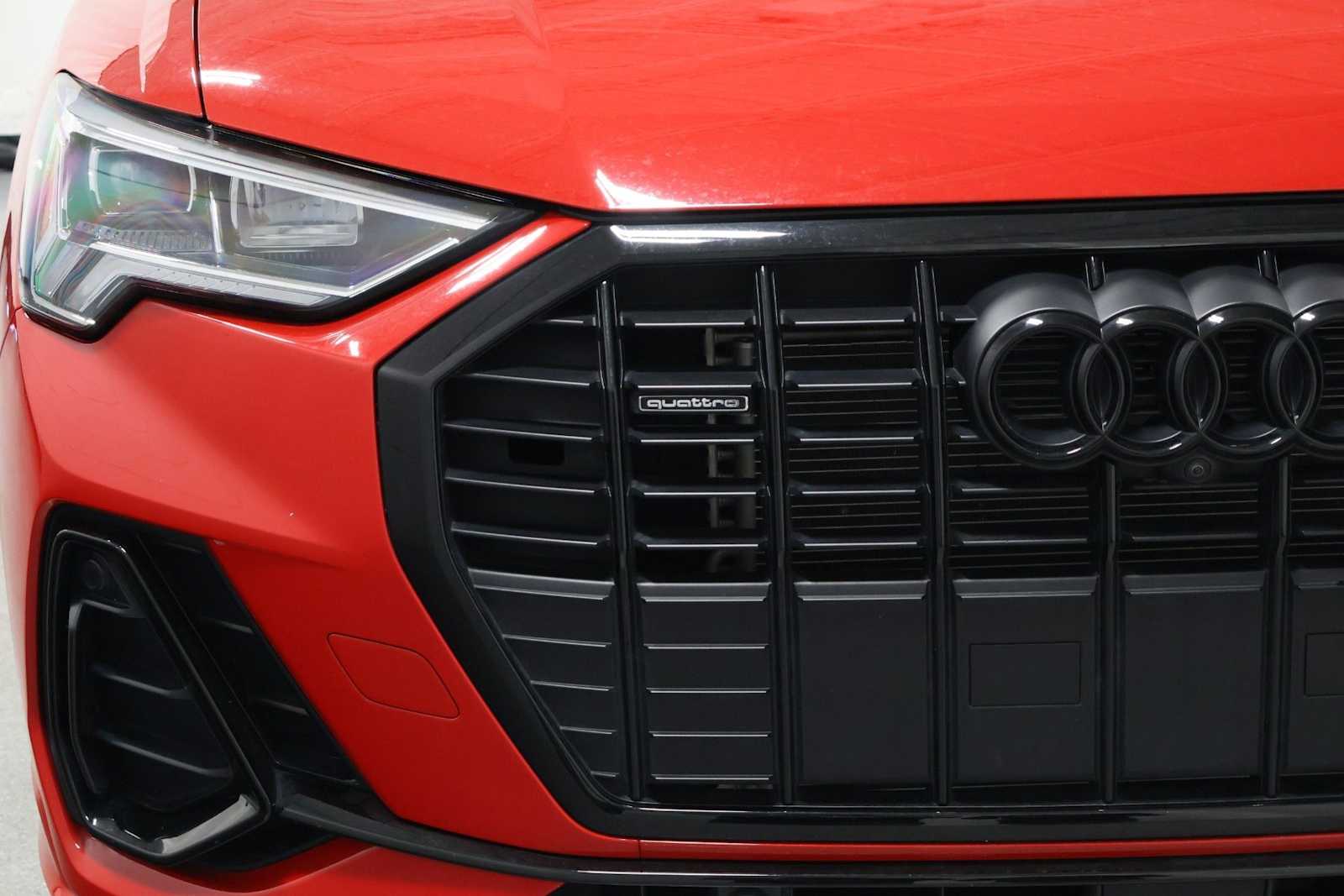 Thumbnail: 2023 Audi Q3 - 13