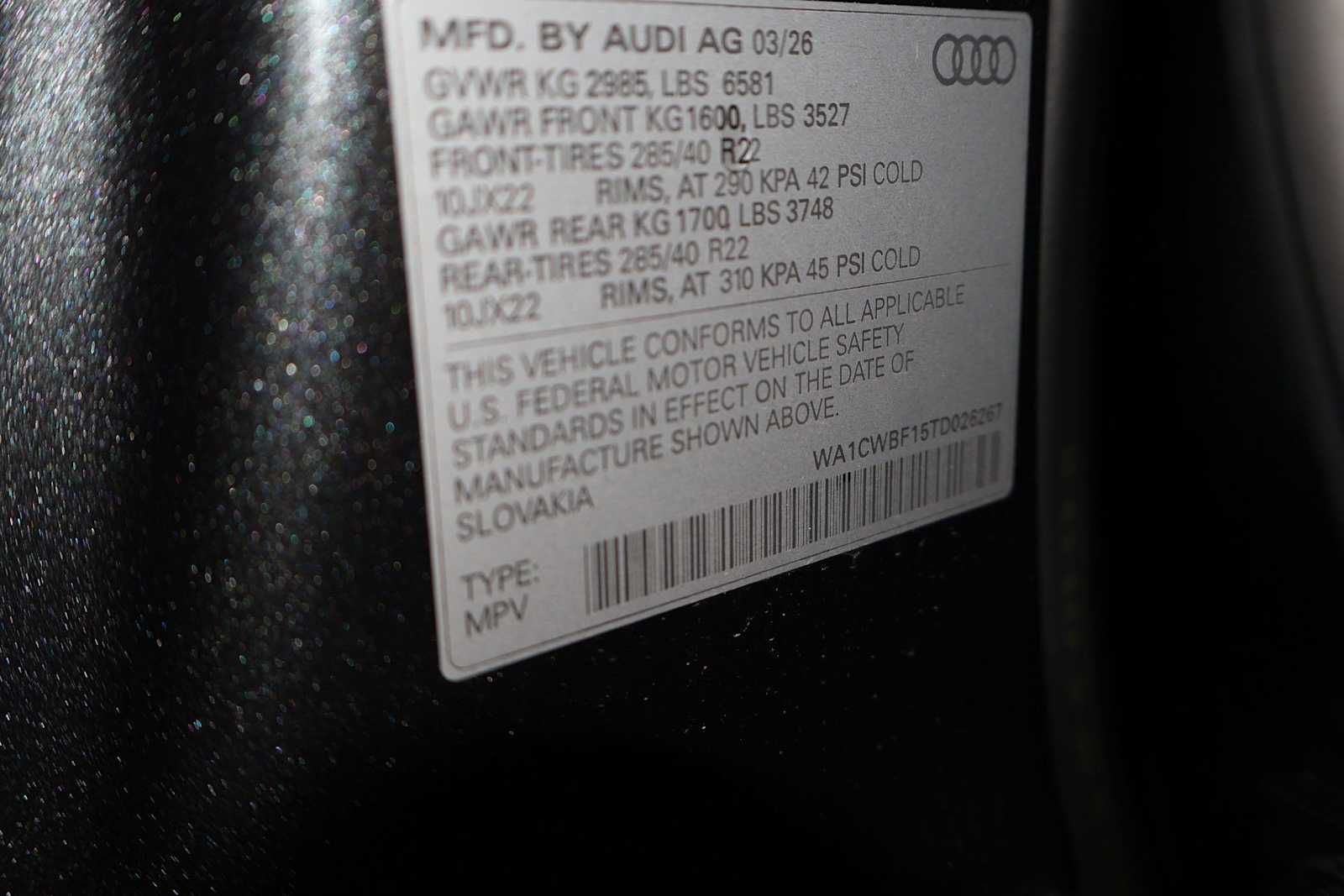 Thumbnail: 2026 Audi SQ8 - 42