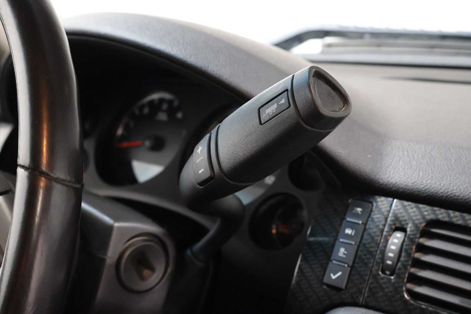 Thumbnail: 2010 GMC Sierra 1500 - 19