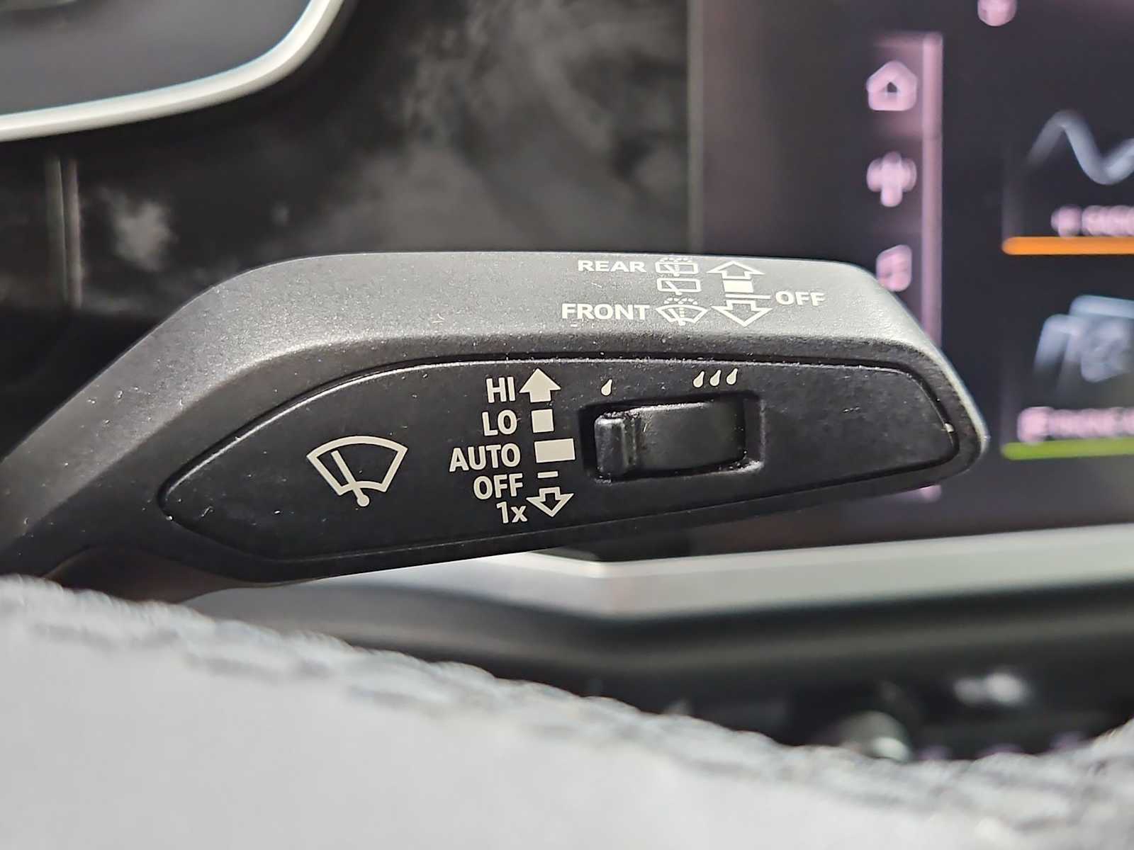 Thumbnail: 2022 Audi Q3 - 28