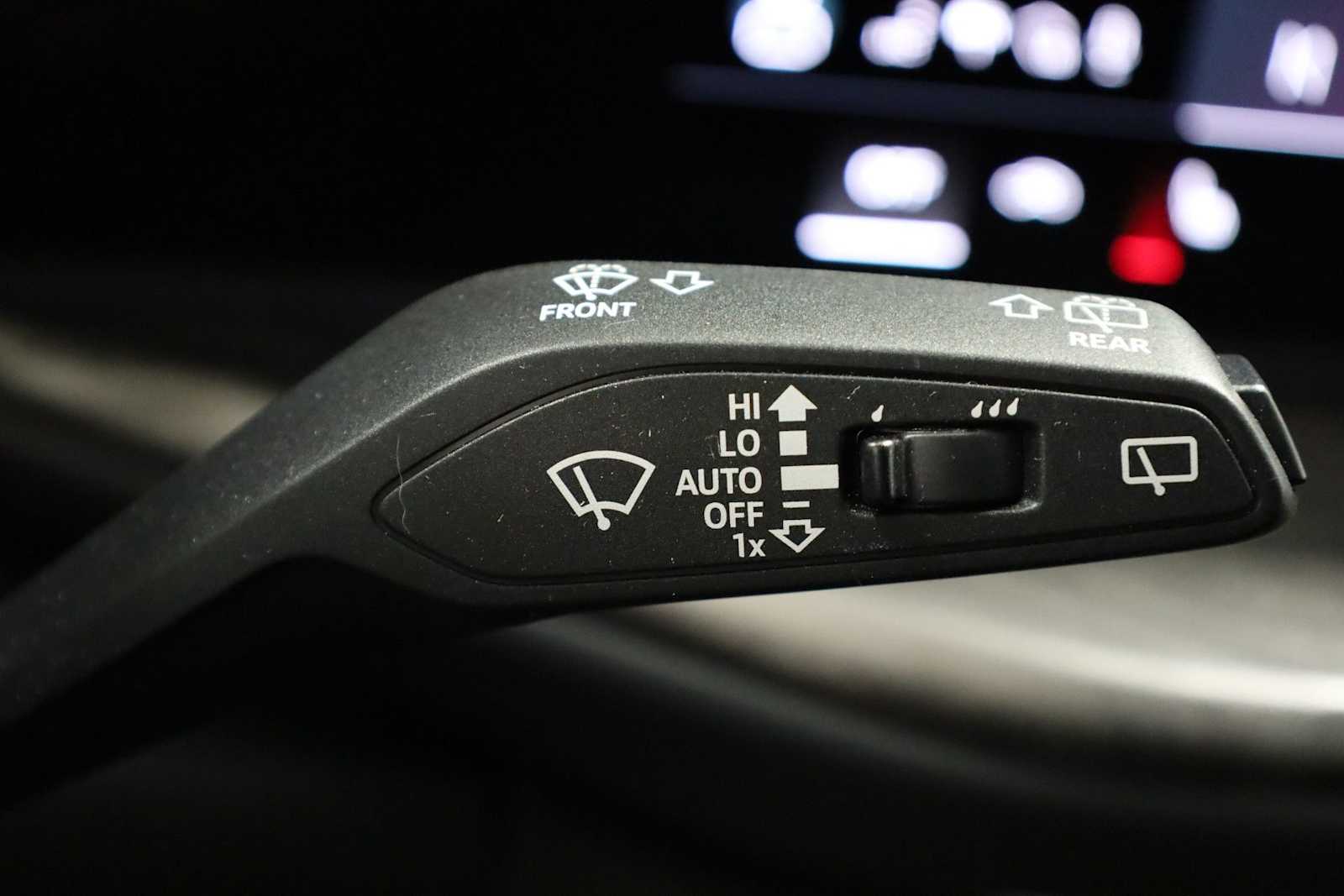 Thumbnail: 2025 Audi Q5 - 27