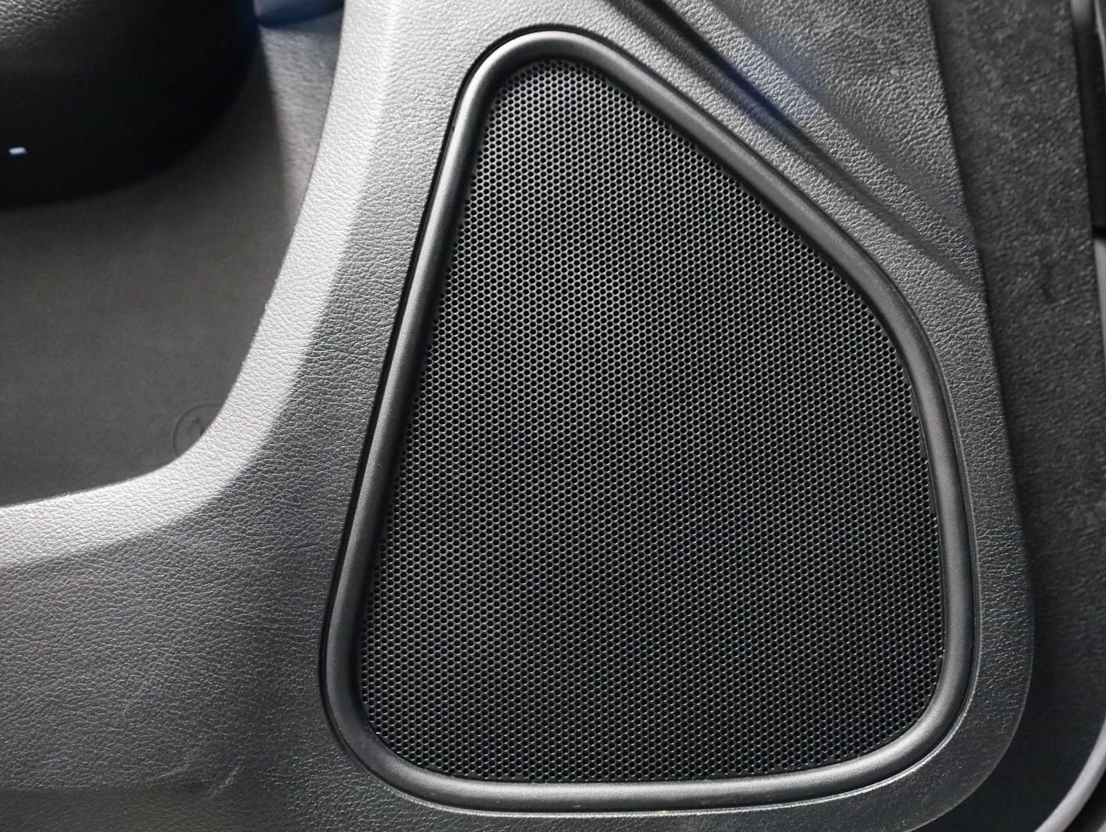 Thumbnail: 2014 Dodge Charger - 17