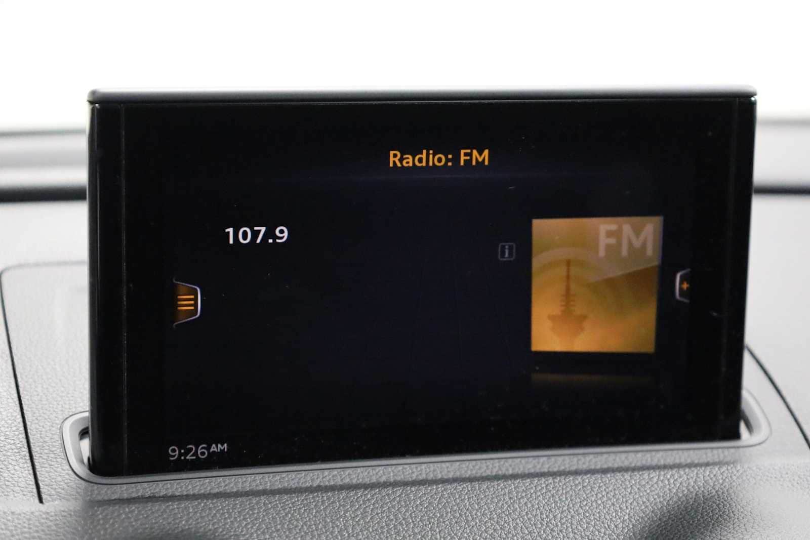 Thumbnail: 2018 Audi RS 3 - 31