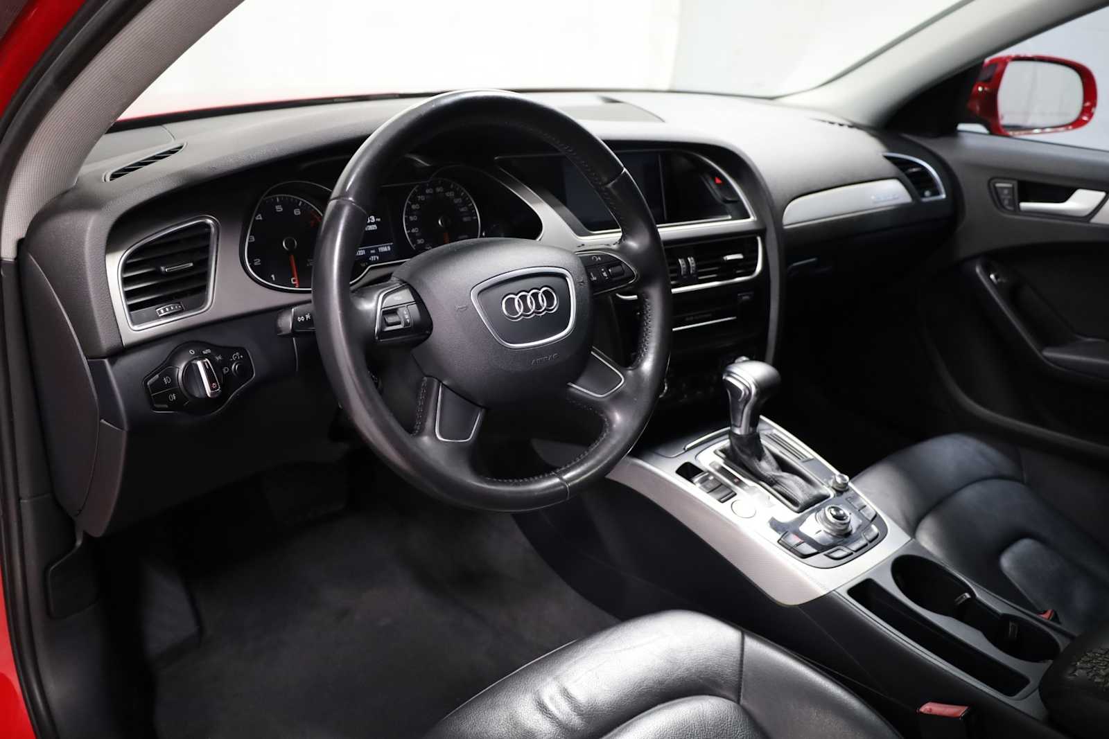 2014 Audi A4 Quattro Premium Plus photo 4