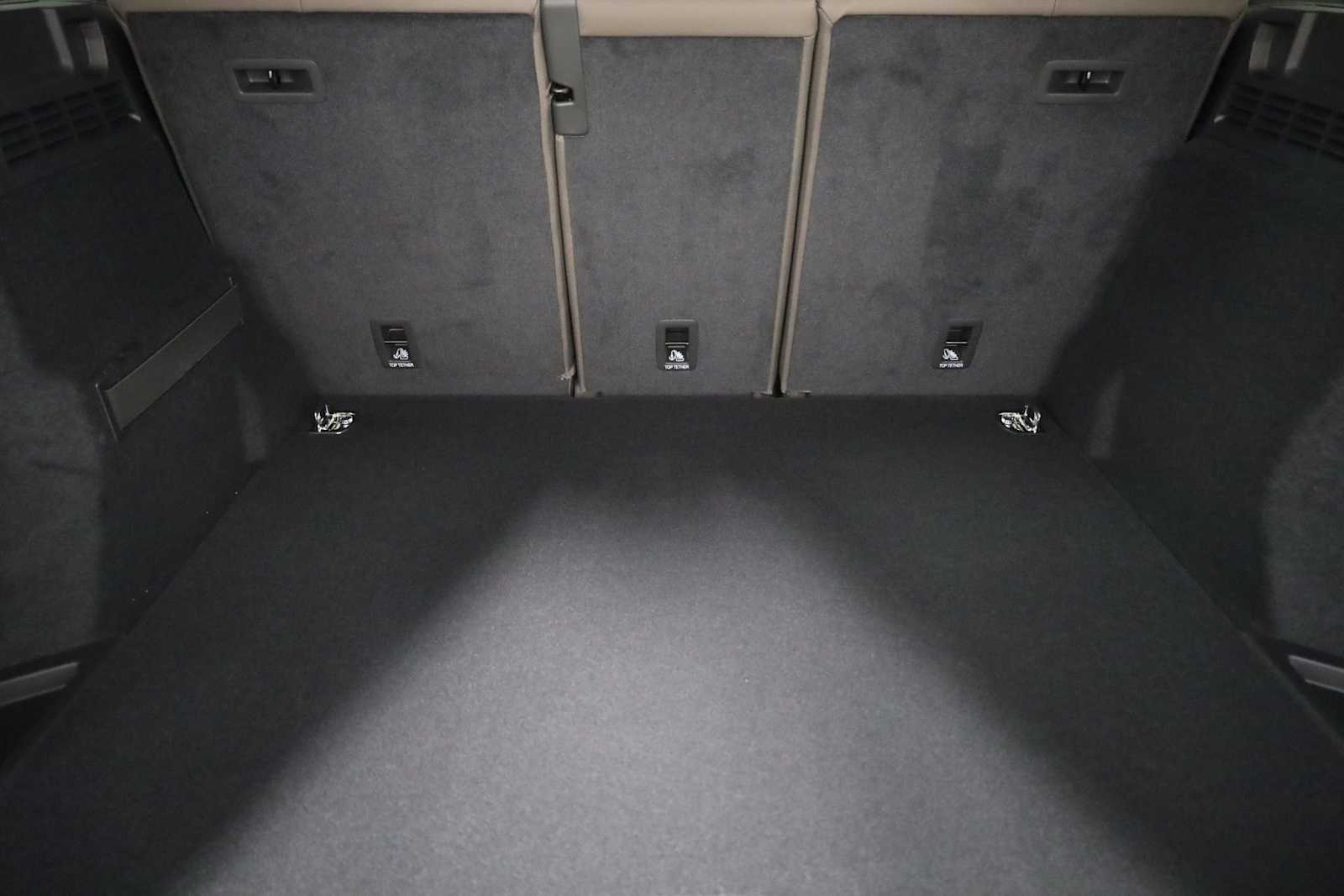 Thumbnail: 2025 Audi Q5 - 38