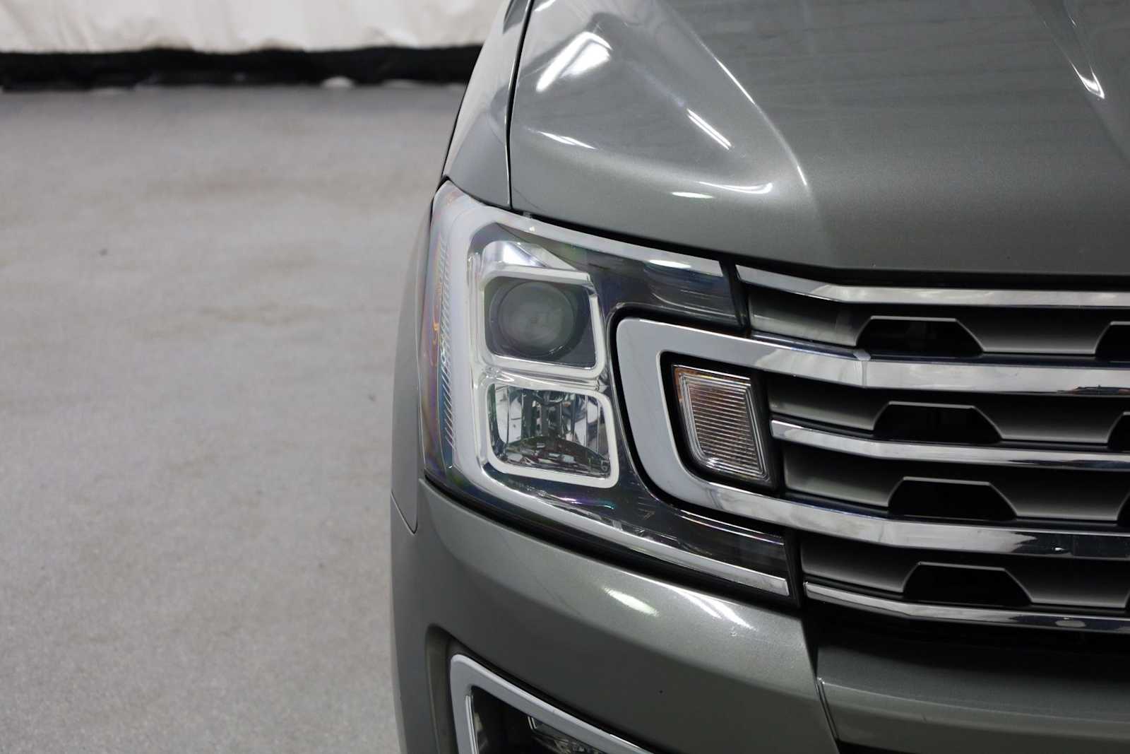 Thumbnail: 2019 Ford Expedition - 15