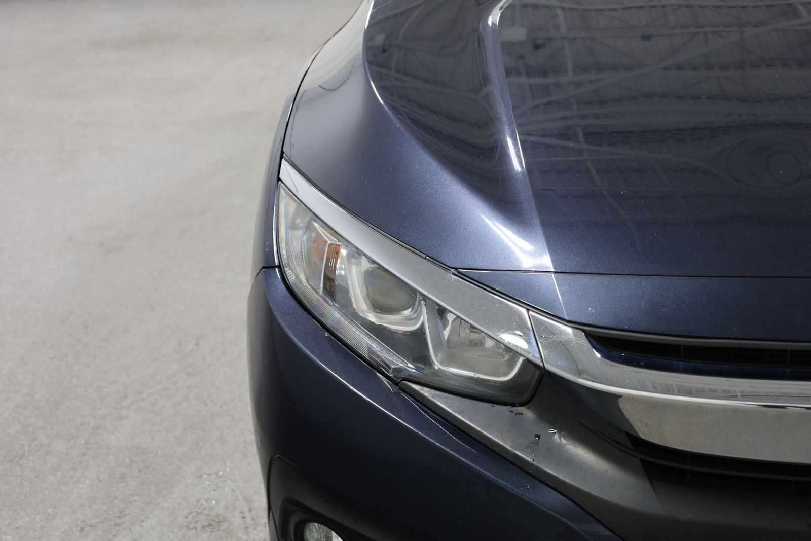 Thumbnail: 2016 Honda Civic - 15