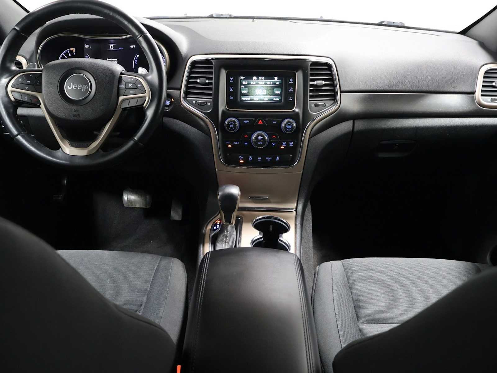 Thumbnail: 2017 Jeep Grand Cherokee - 22
