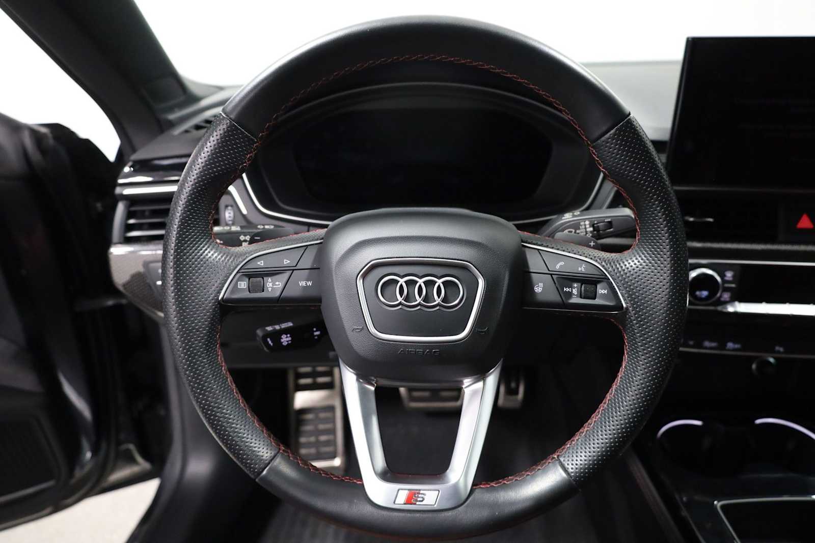 Thumbnail: 2023 Audi S5 - 23