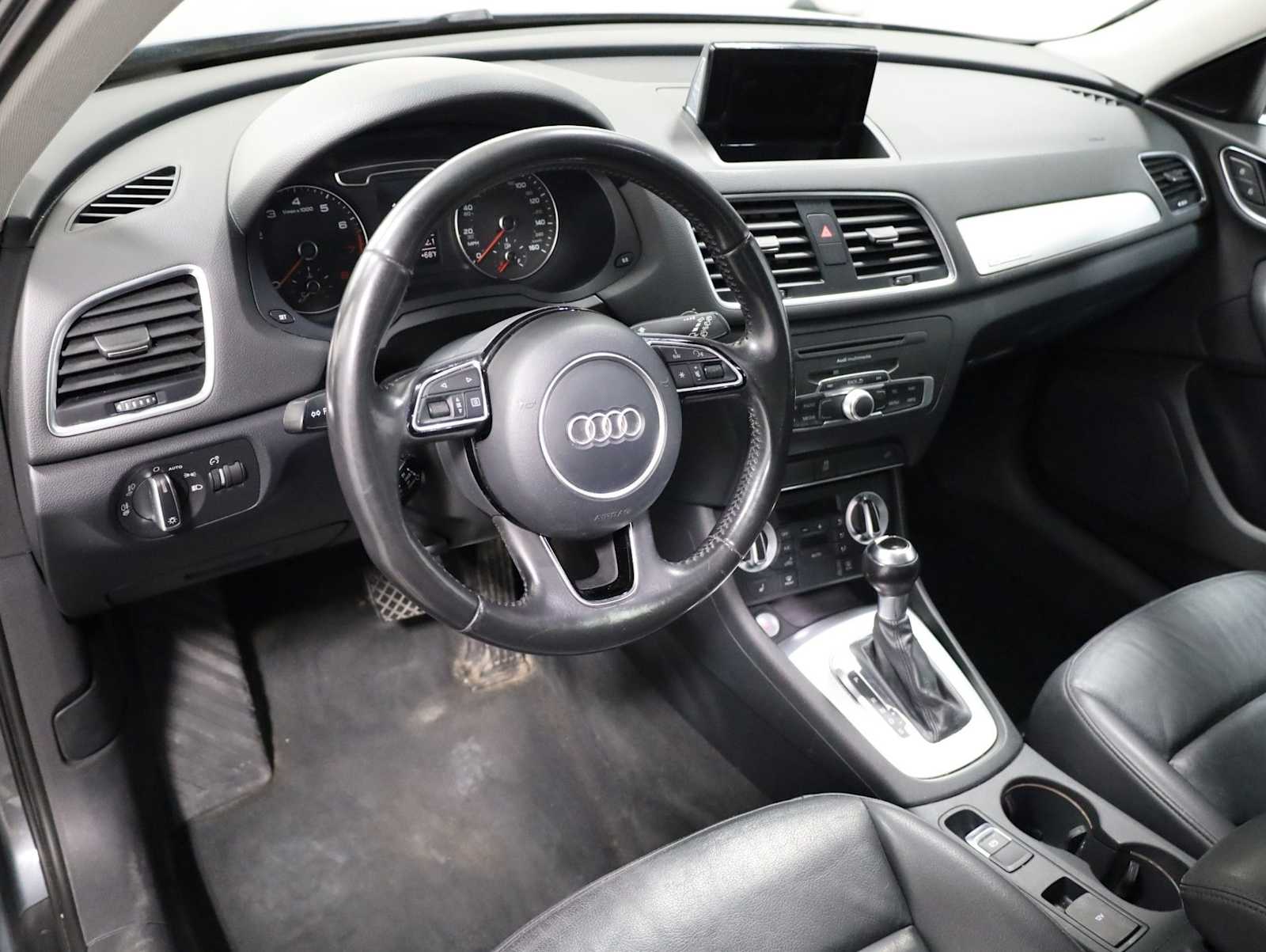 Thumbnail: 2015 Audi Q3 - 4