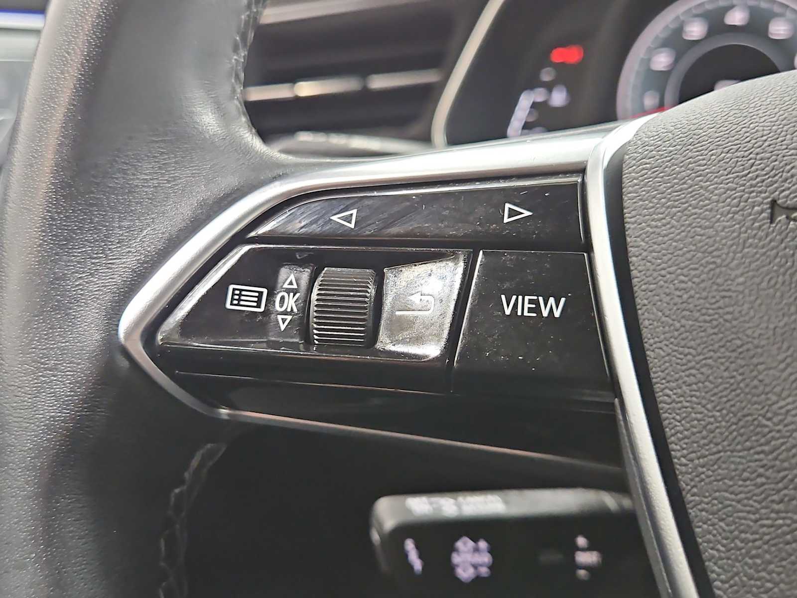 Thumbnail: 2022 Audi A6 - 25