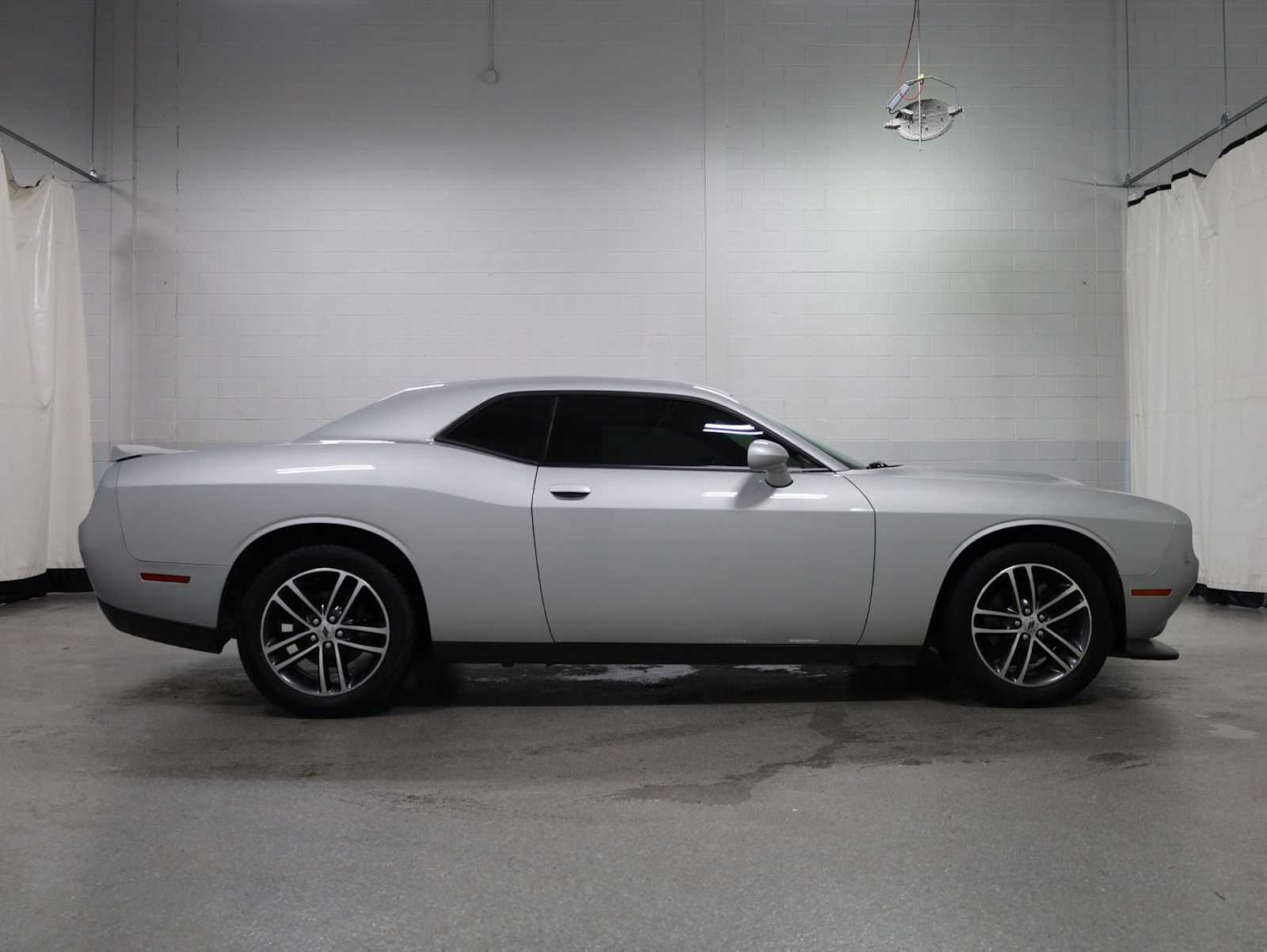 Thumbnail: 2019 Dodge Challenger - 10