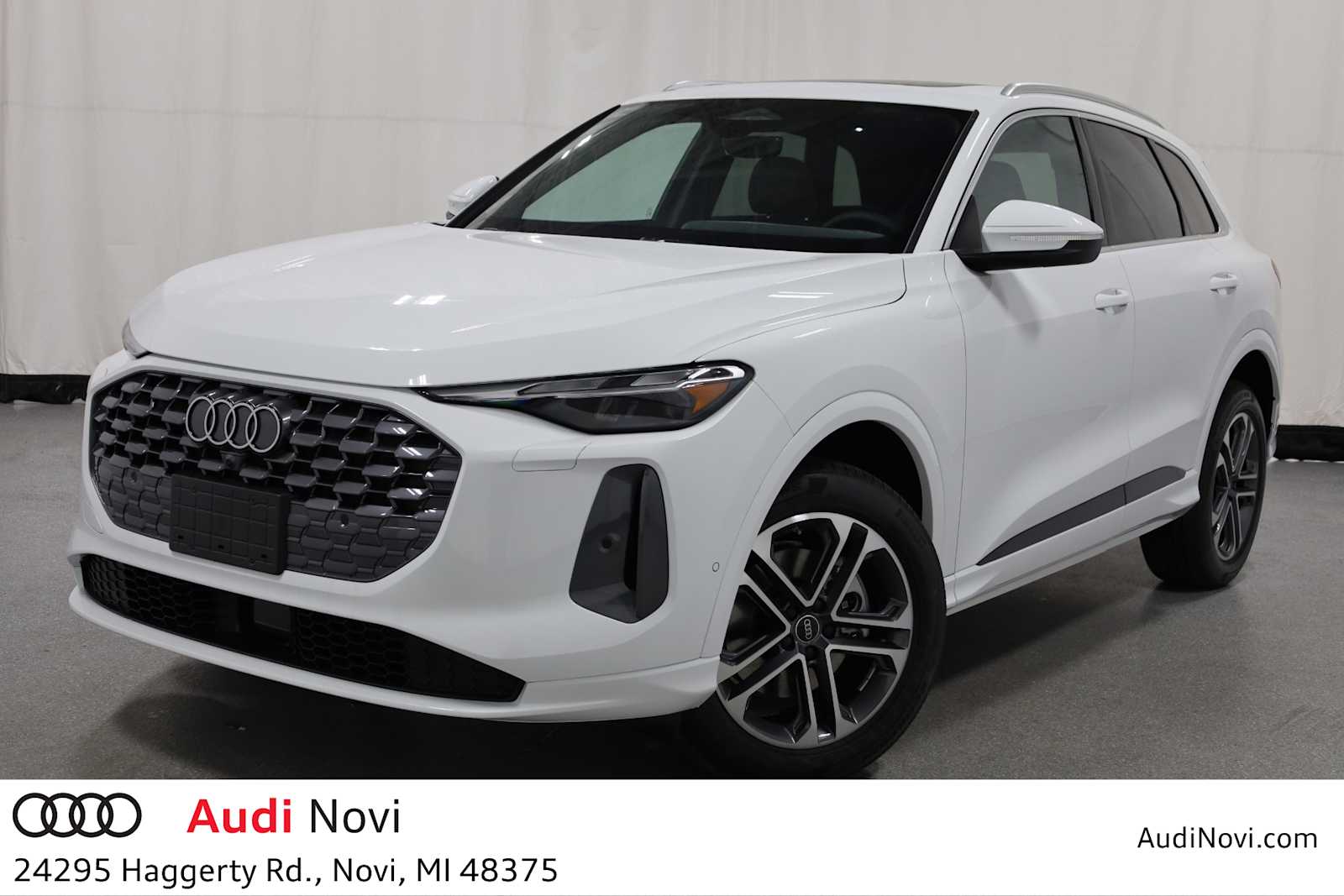 Thumbnail: 2025 Audi Q5 - 1