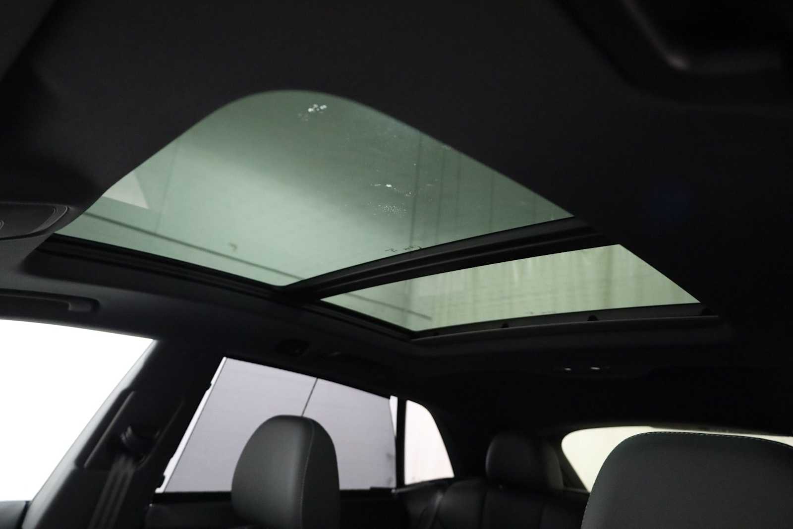 Thumbnail: 2026 Audi Q8 - 19