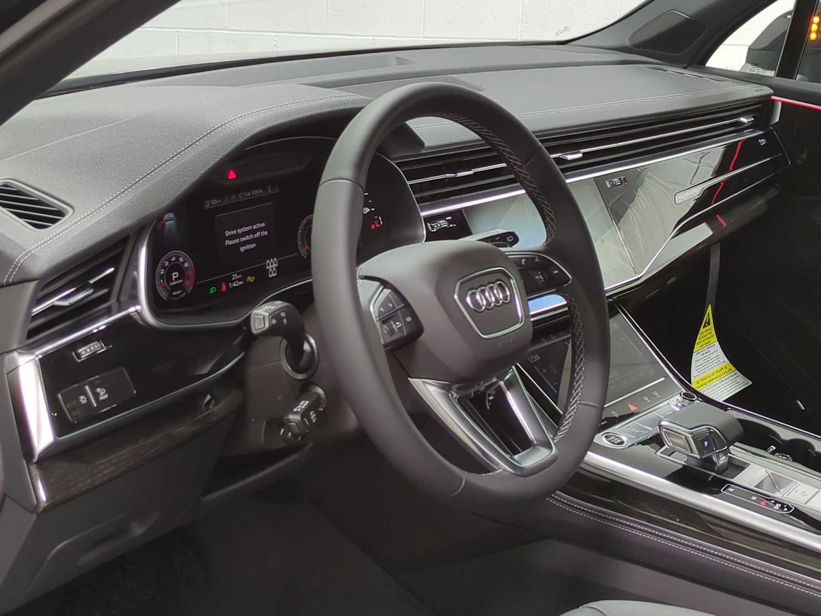 Thumbnail: 2026 Audi Q7 - 5