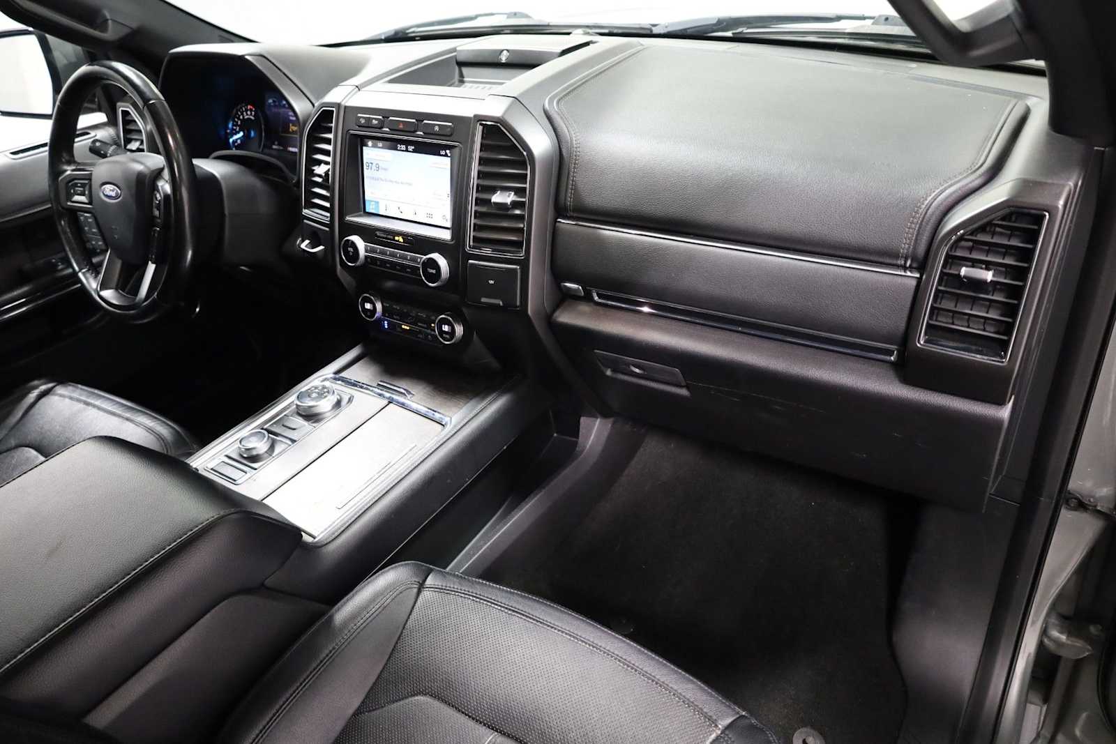 Thumbnail: 2019 Ford Expedition - 6