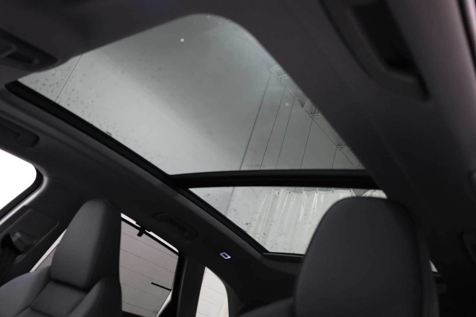 Thumbnail: 2025 Audi Q5 - 20