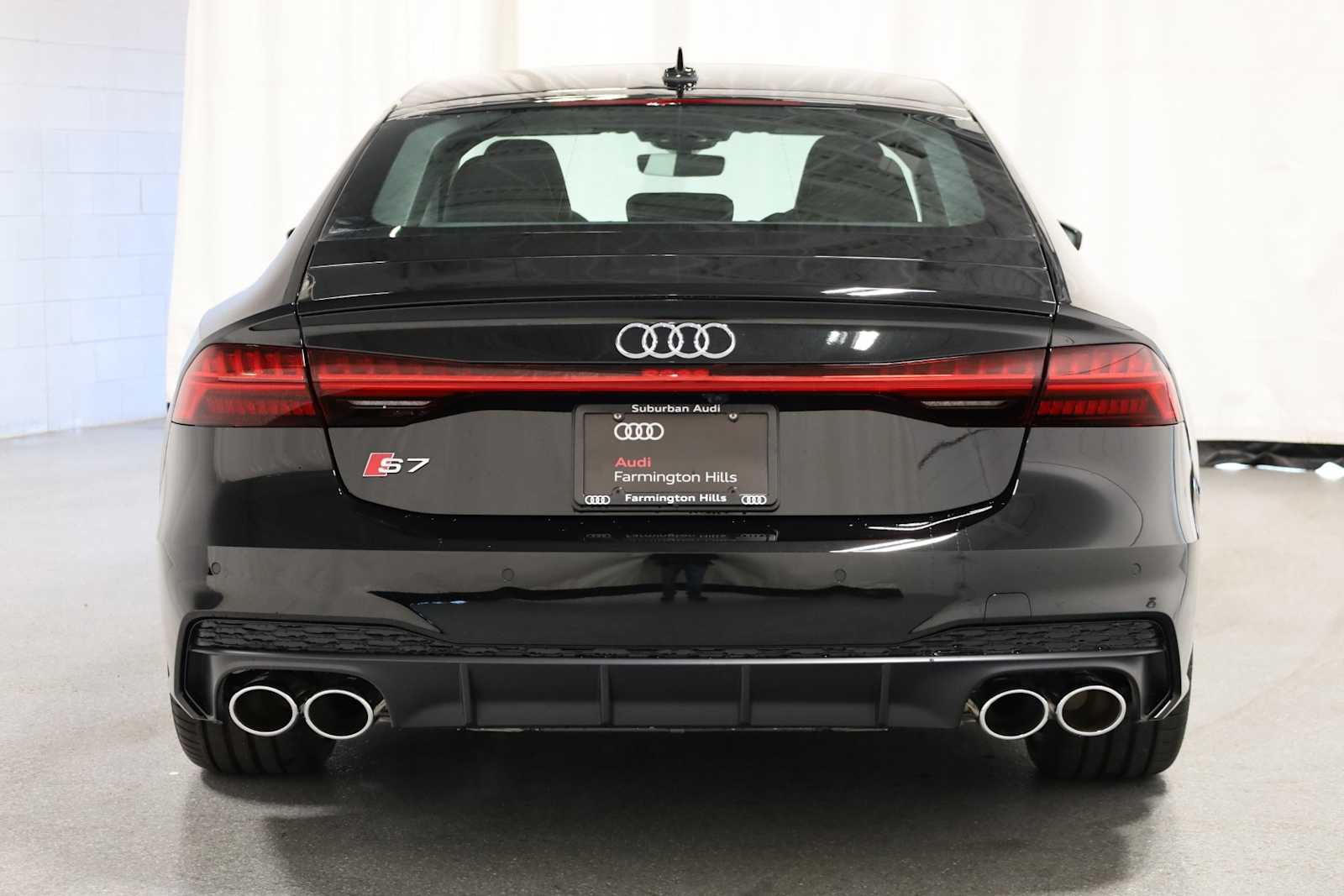Thumbnail: 2025 Audi S7 - 7